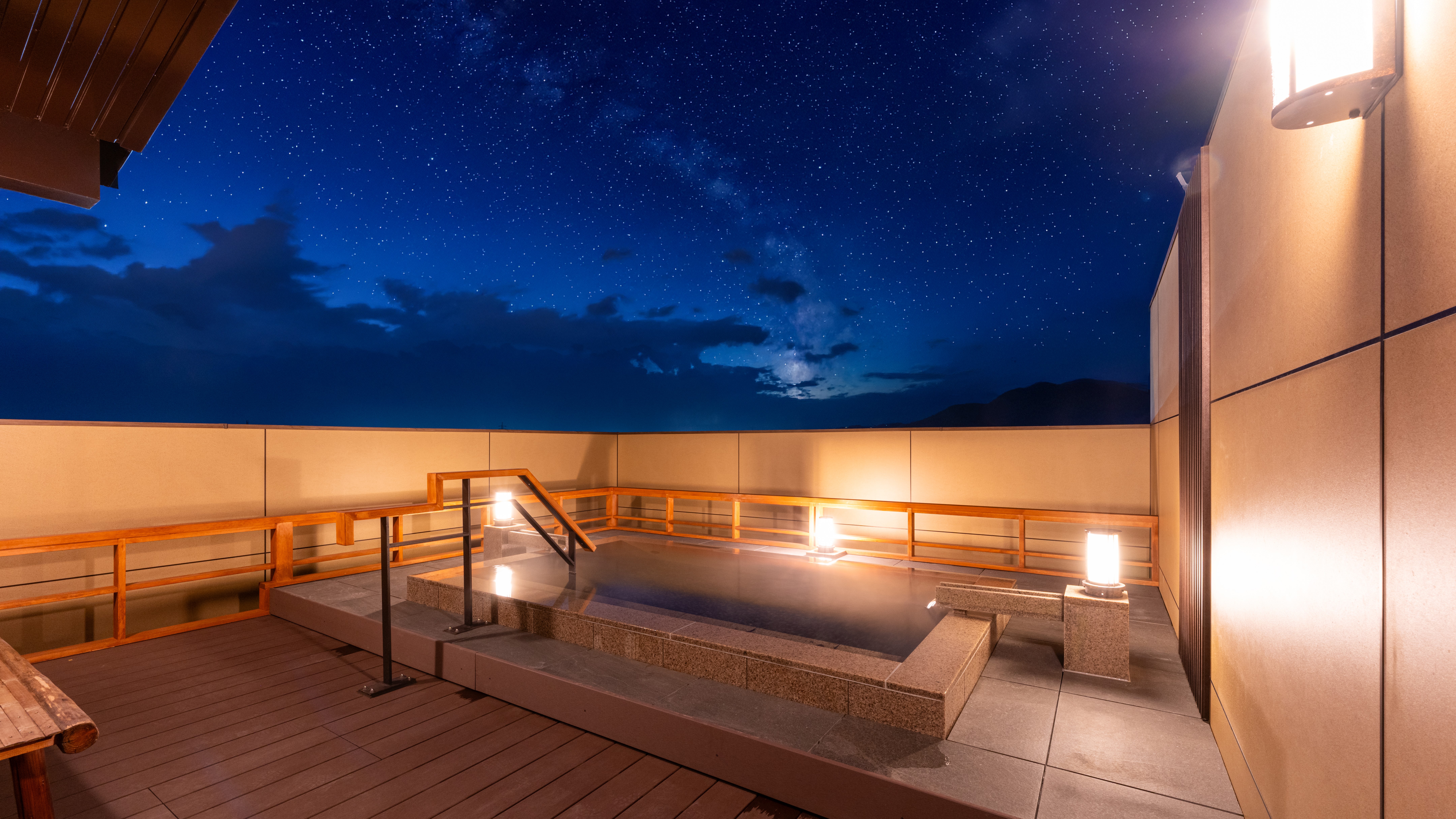 2026年ﾘﾆｭｰｱﾙ☆露天風呂　夜①