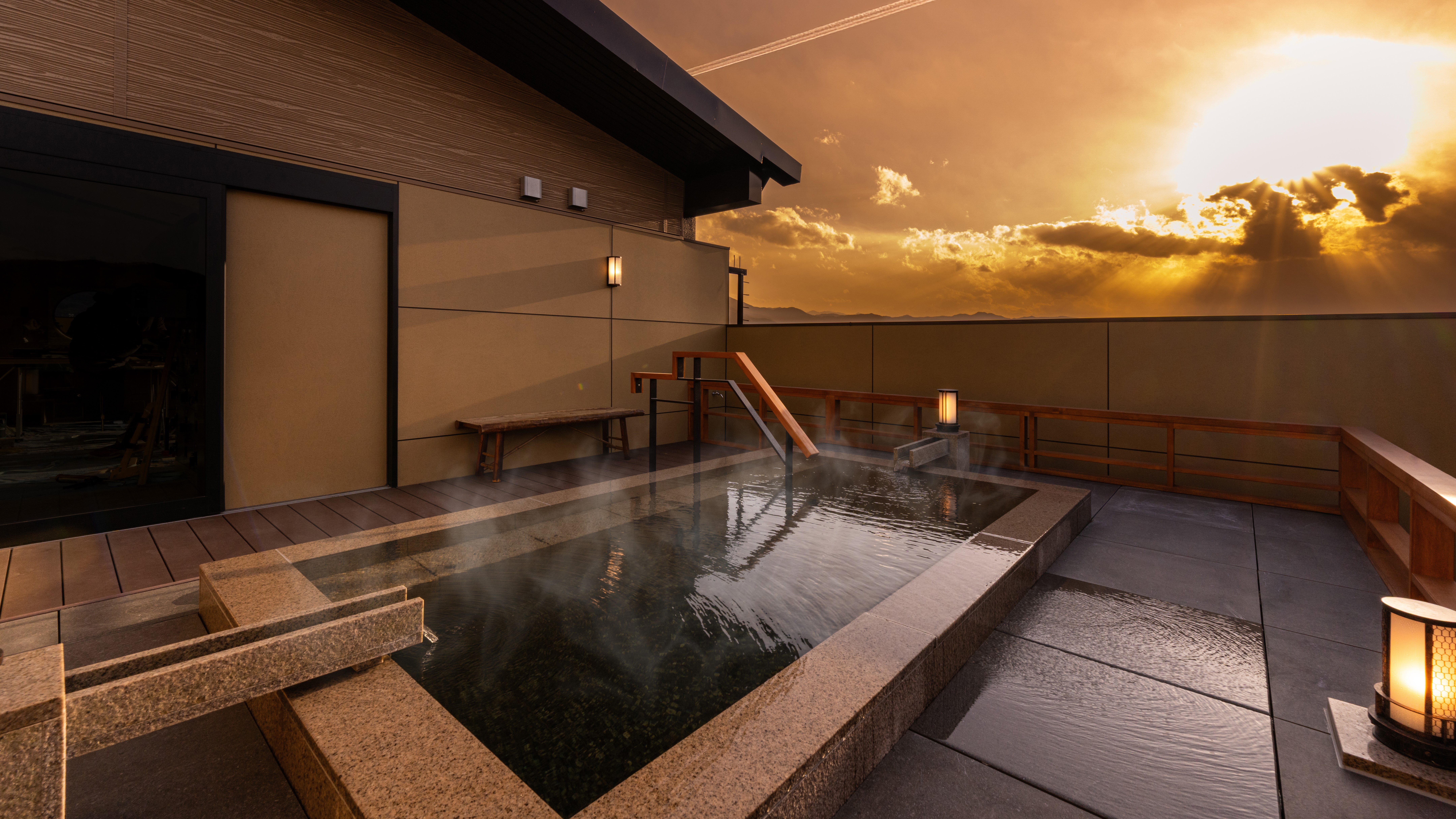 2026年ﾘﾆｭｰｱﾙ☆露天風呂　夕方③