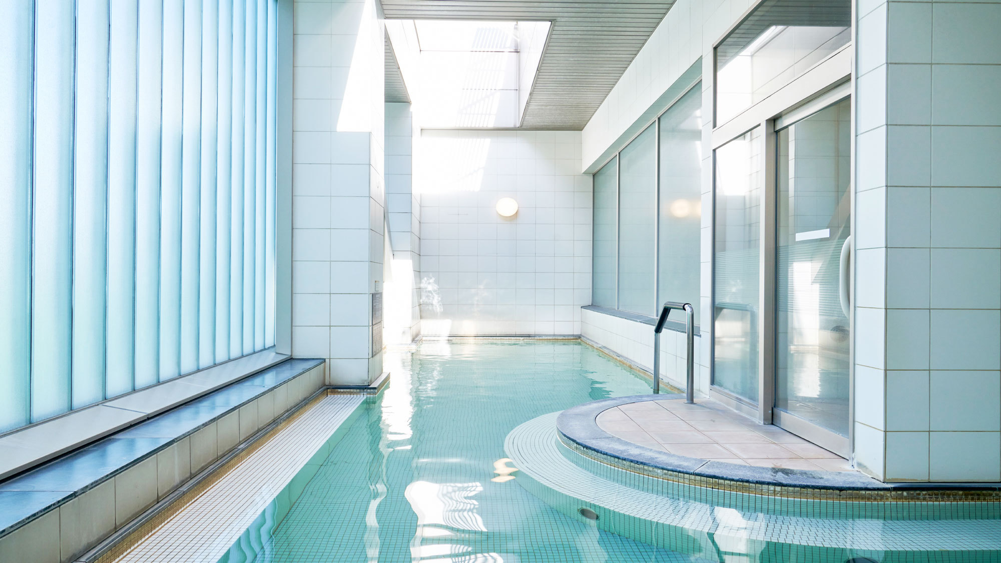 温泉でほっこり　リラックスステイ〜朝食付き