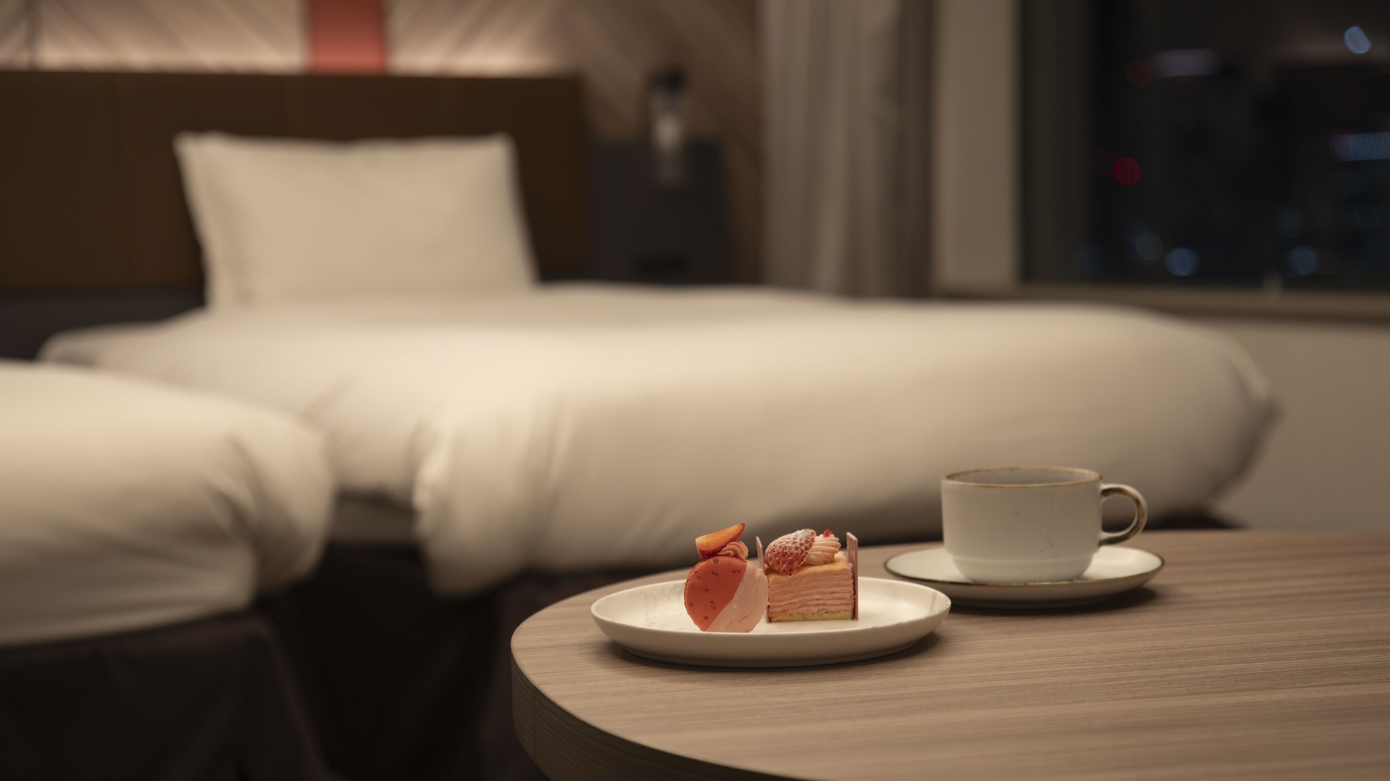 【色めく季節の贈り物】 ウェルカムスイーツ+クラブラウンジ特典付き