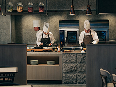 オールデイダイニング グランデュール