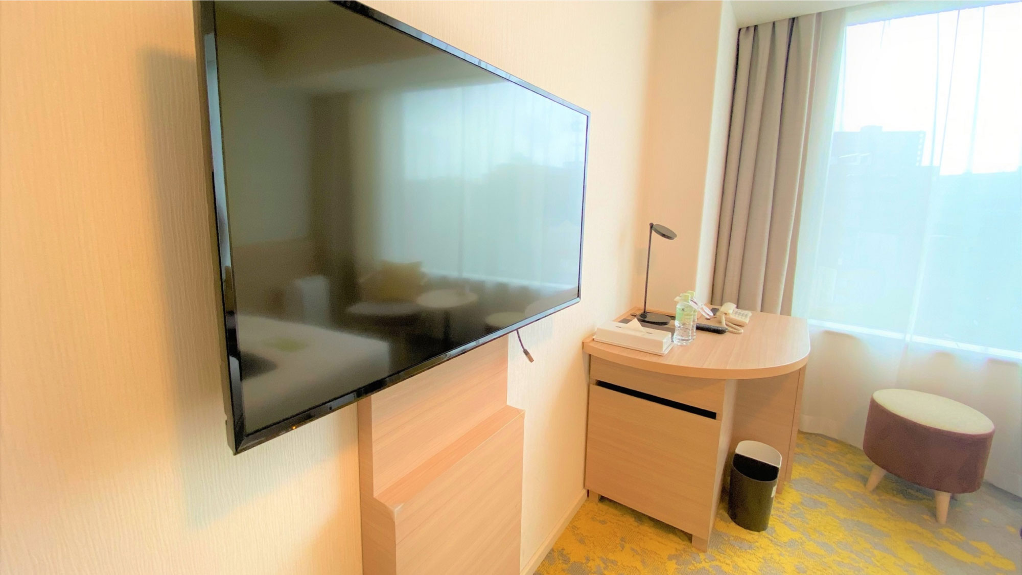 【スタンダードトリプルルーム（21㎡）】テレビ