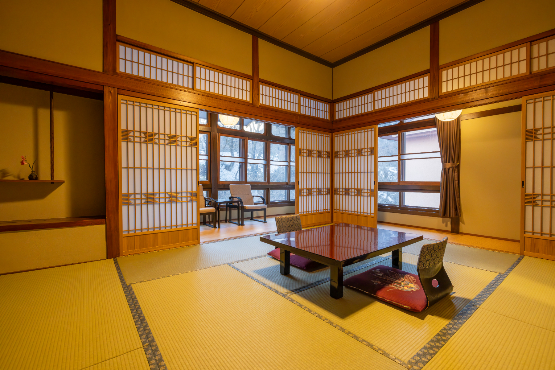 渓流を望む【和室8畳+4畳or和室10畳】※トイレ洗面なし