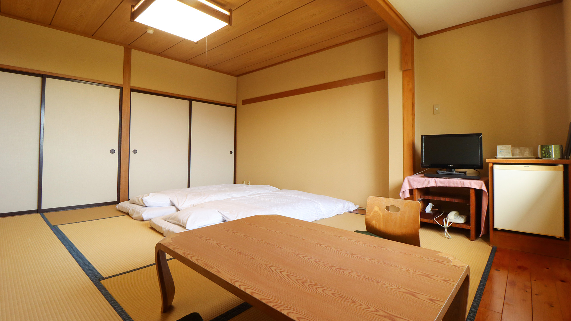 #和室　旅の疲れを癒す、シンプルで快適な和室です