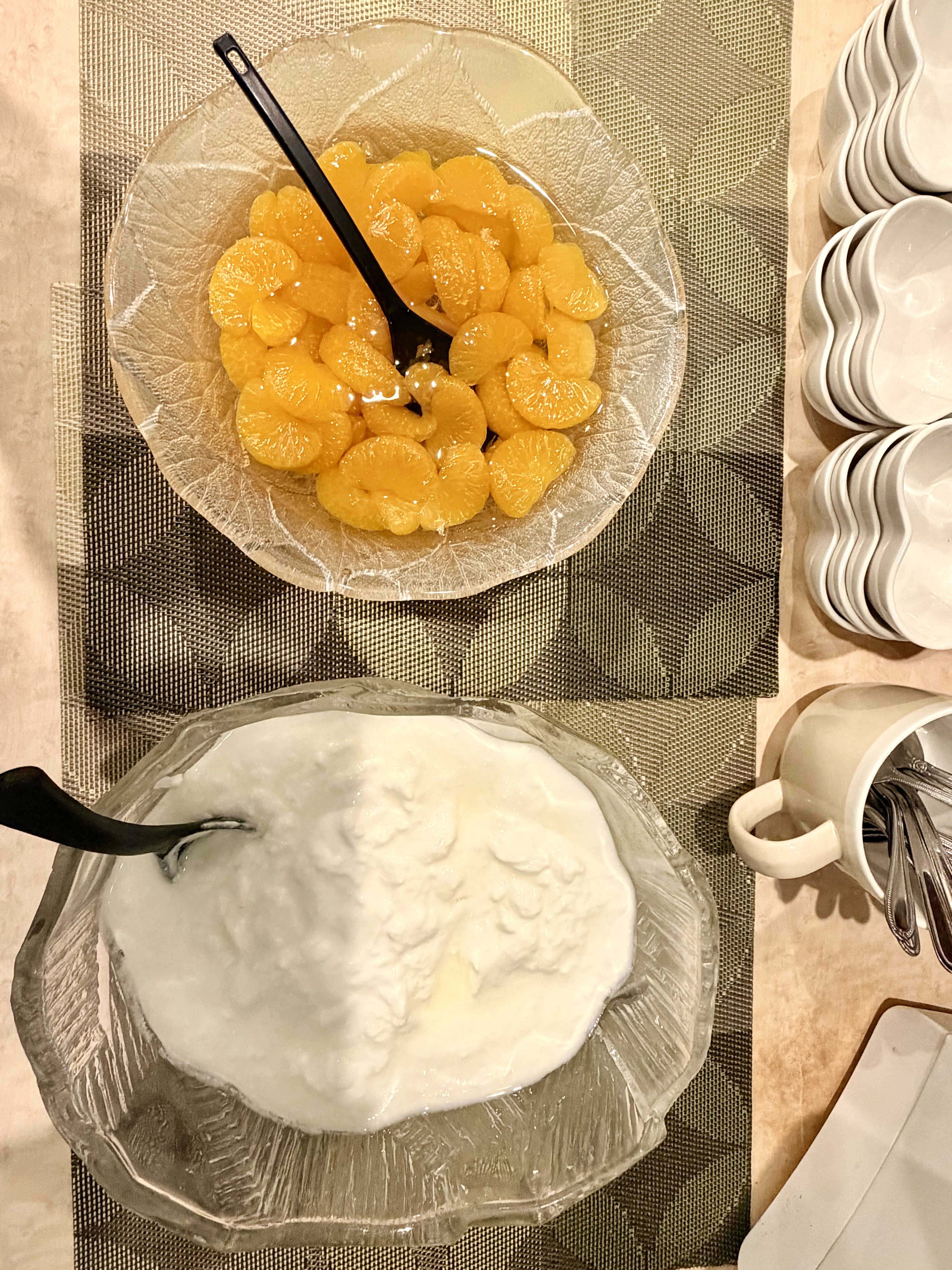 朝食（ヨーグルト）