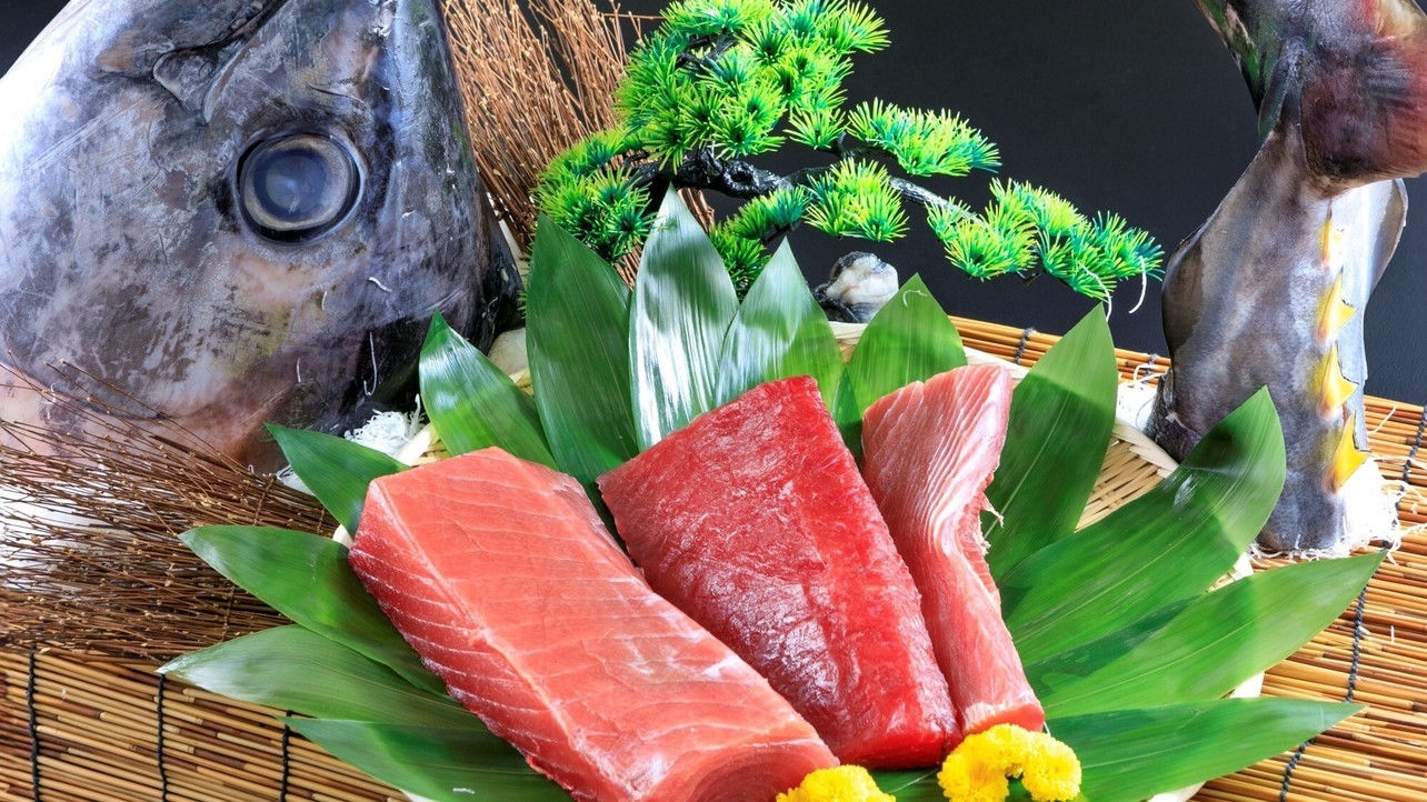 【9〜11月・秋バイキング】＼食欲の秋満喫フェア／大鉢マグロ、B級グルメ、至福の彩りスイーツを堪能