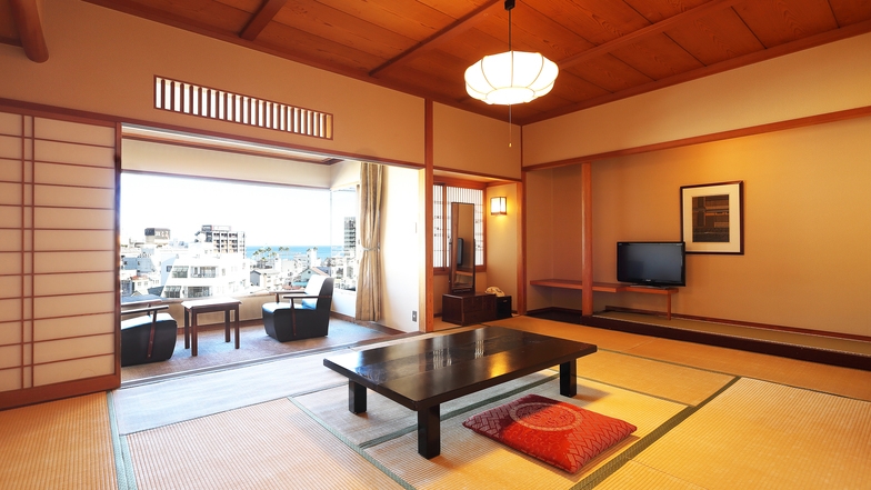 【海側客室確約】温泉街と海の景色！上級客室「五葉館」から楽しむ温泉バイキング満喫プラン