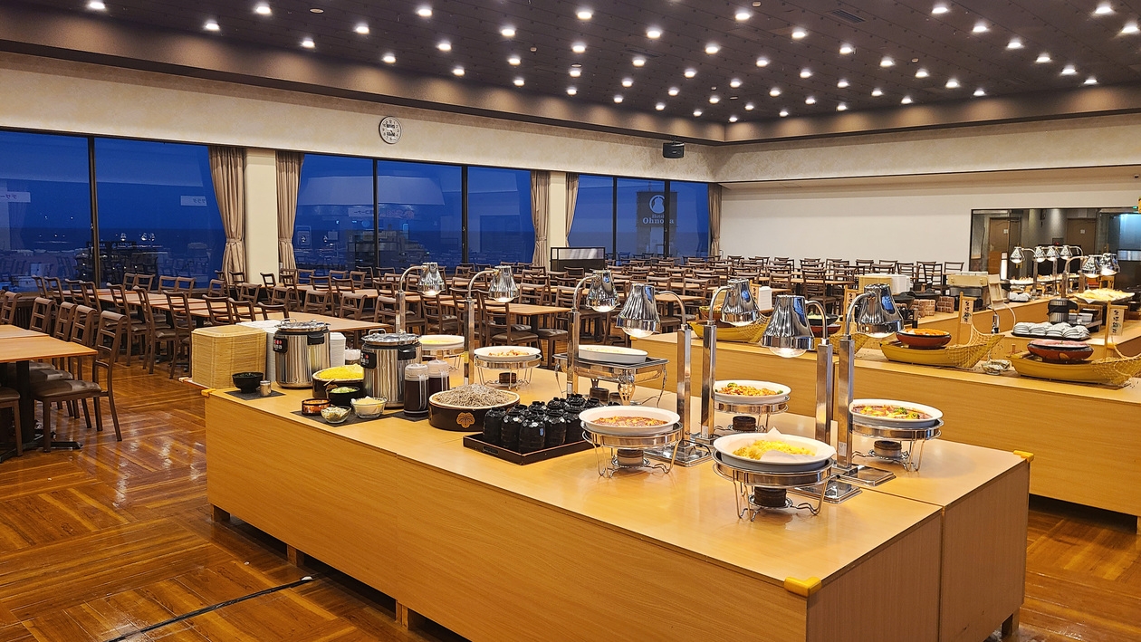 【金目鯛の姿煮付】1名1尾を独り占め！最上階バイキングを満喫する大人の熱海温泉旅