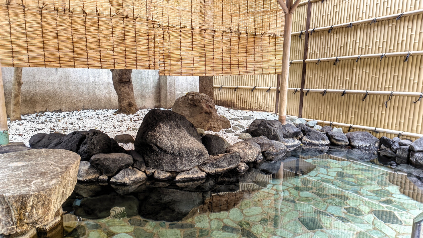 【県民応援】1人でも静岡県民がいれば全員割引！最上階バイキングと名湯を楽しむ熱海温泉旅行