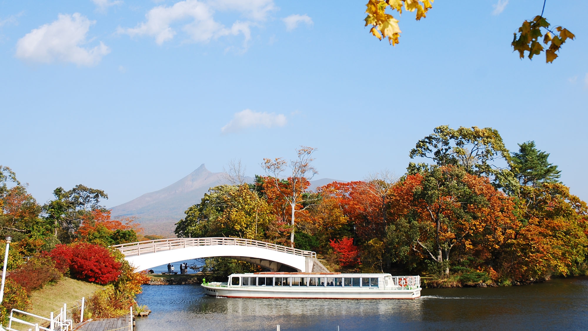 大沼湖・小沼湖　島巡り遊覧船乗船引換券＆朝食付き