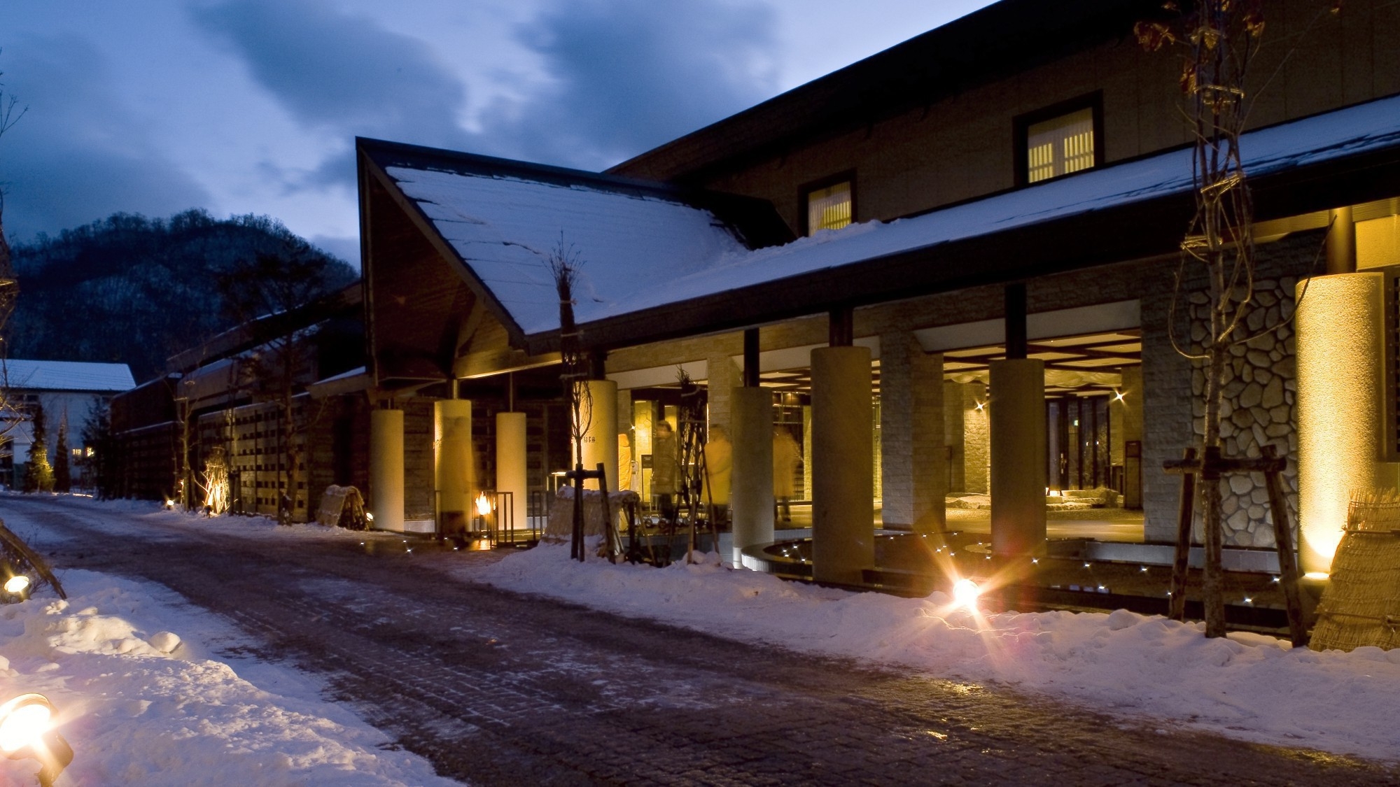 しこつ湖鶴雅リゾートスパ水の謌