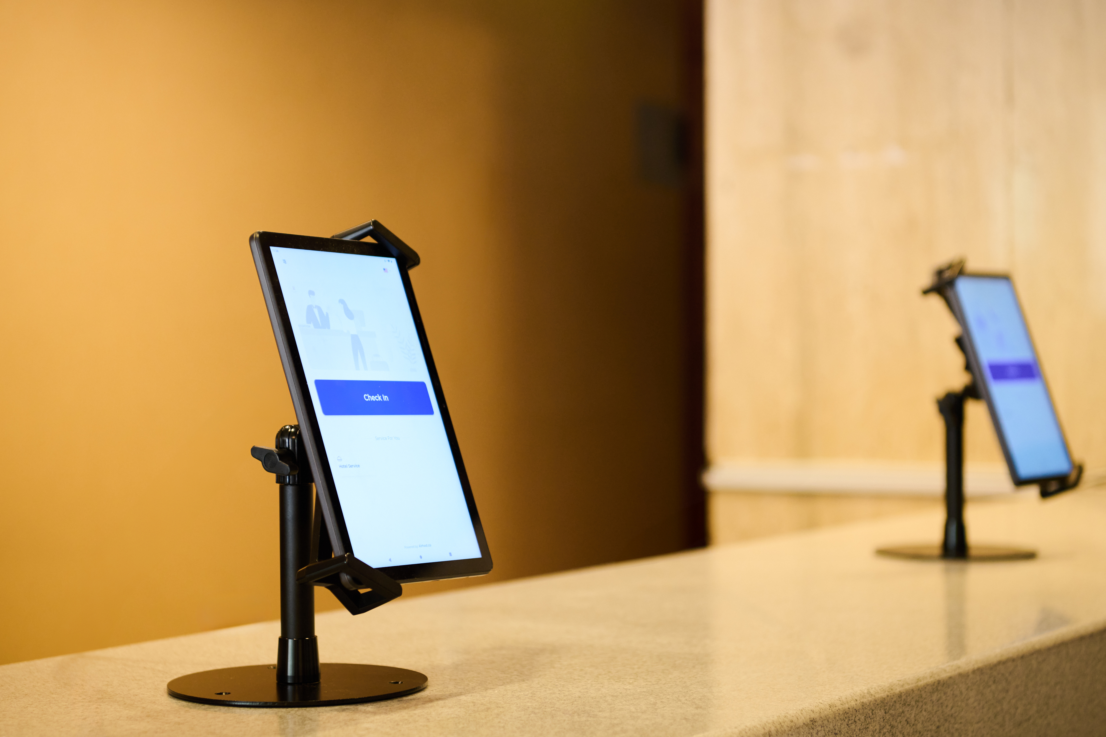 チェックインキオスク