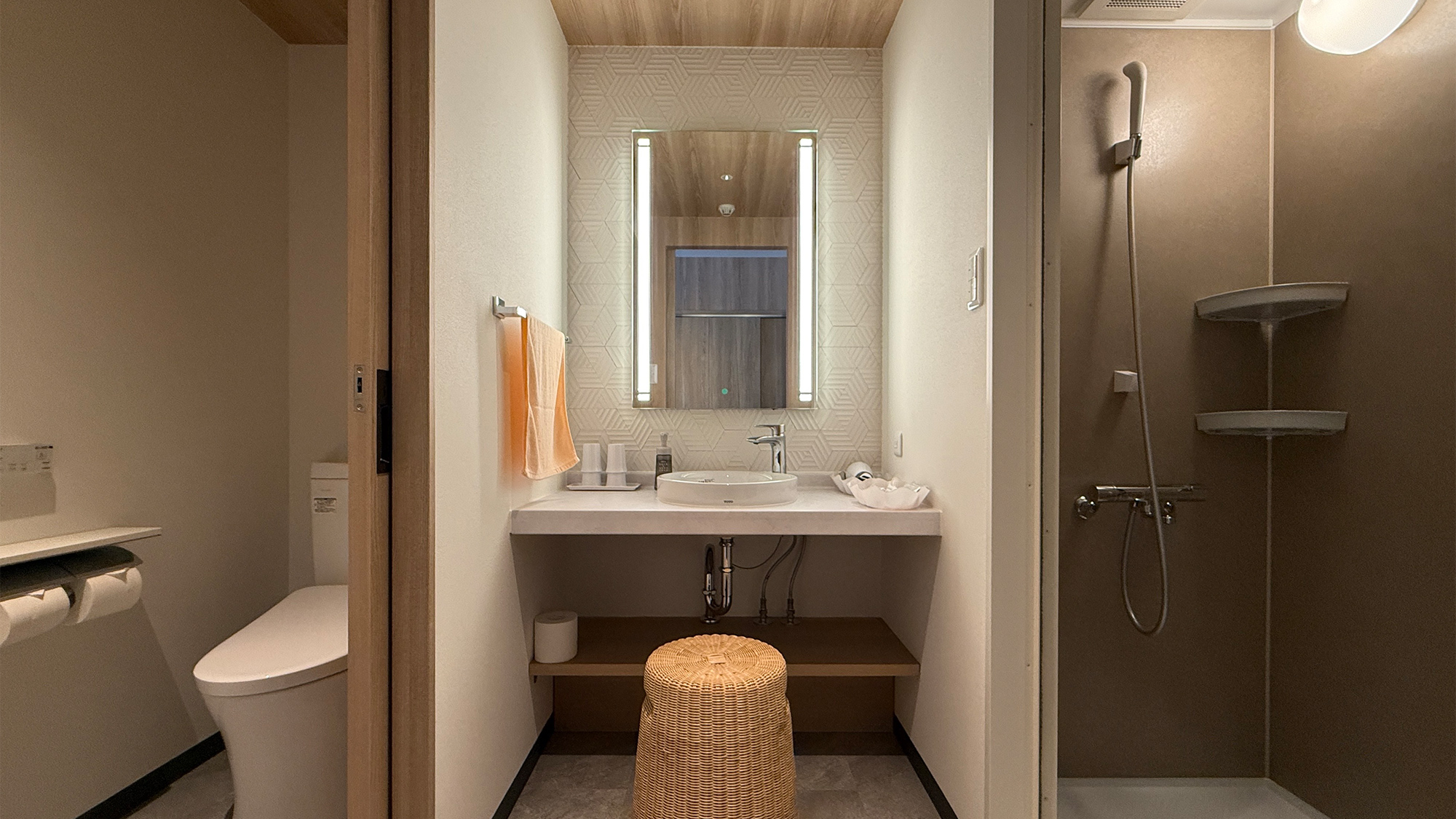 クリスタル館コーナーリゾート