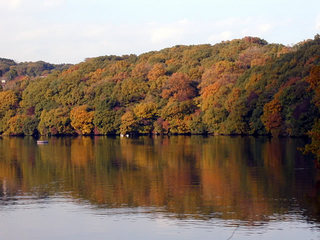 一碧湖の紅葉