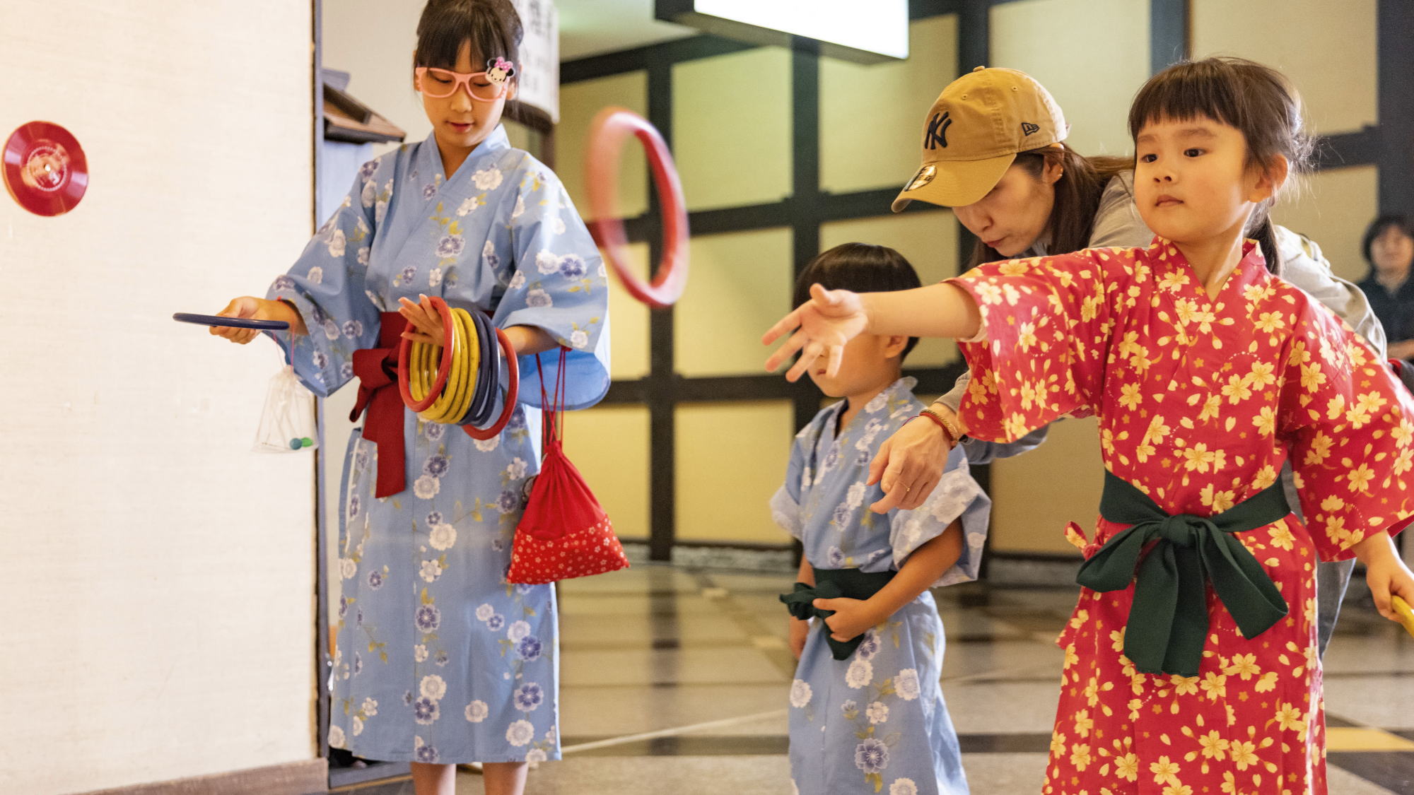 2階「お祭り広場」ではお子様はもちろん大人のお客様にもお楽しみいただけます♪