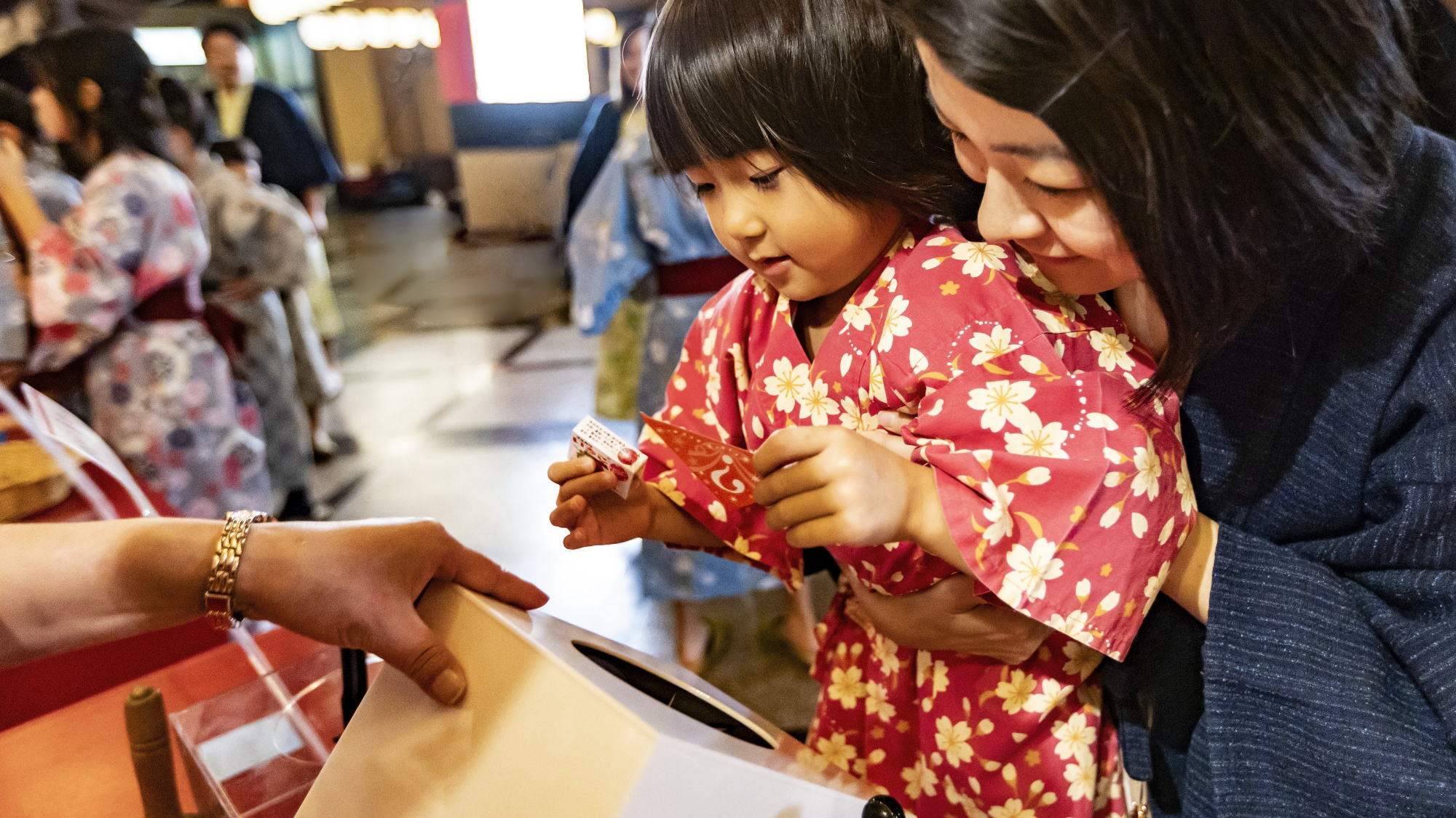 2階「お祭り広場」ではお子様はもちろん大人のお客様にもお楽しみいただけます♪