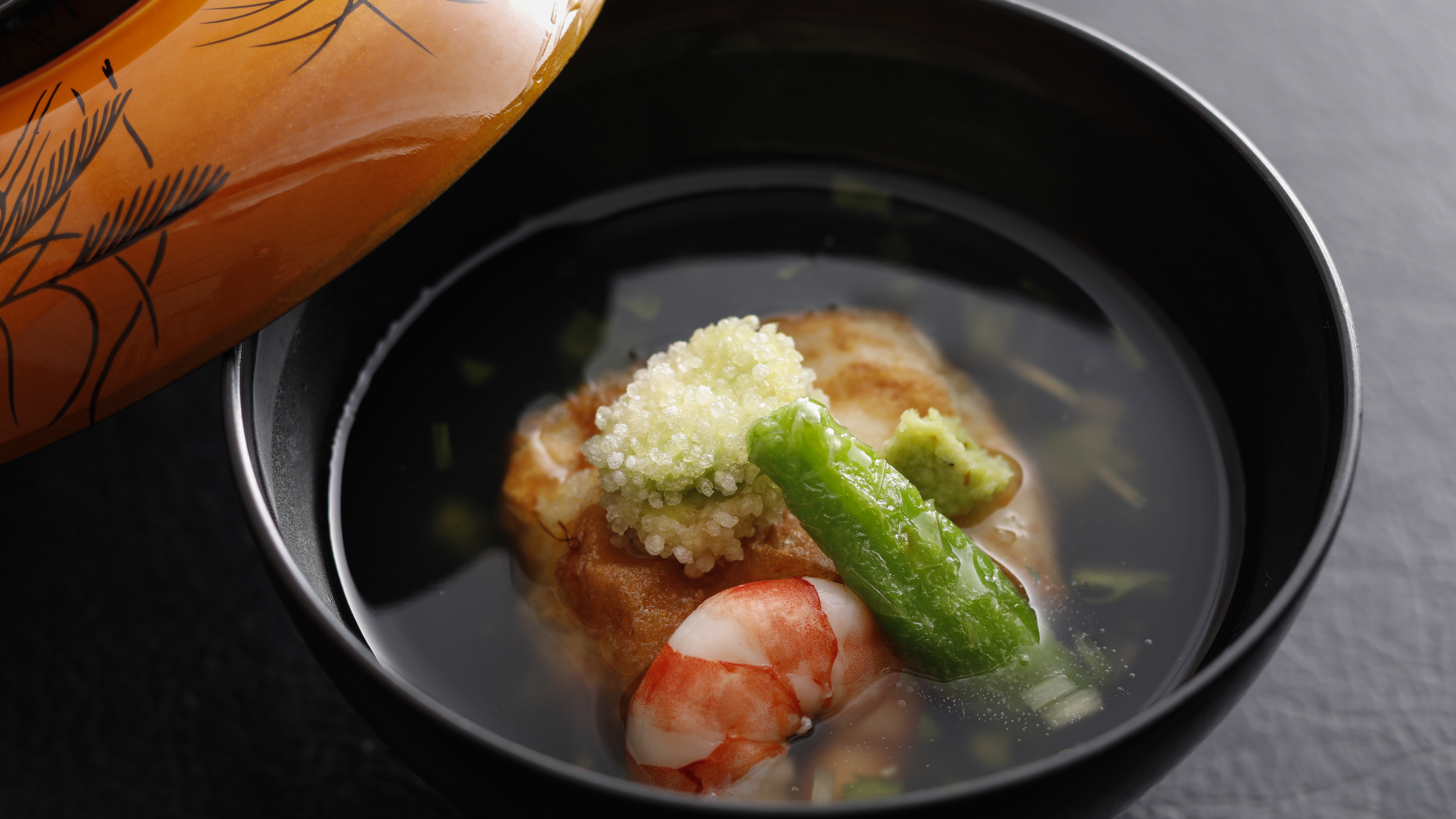 【春】温物（お食事一例）豚角煮。