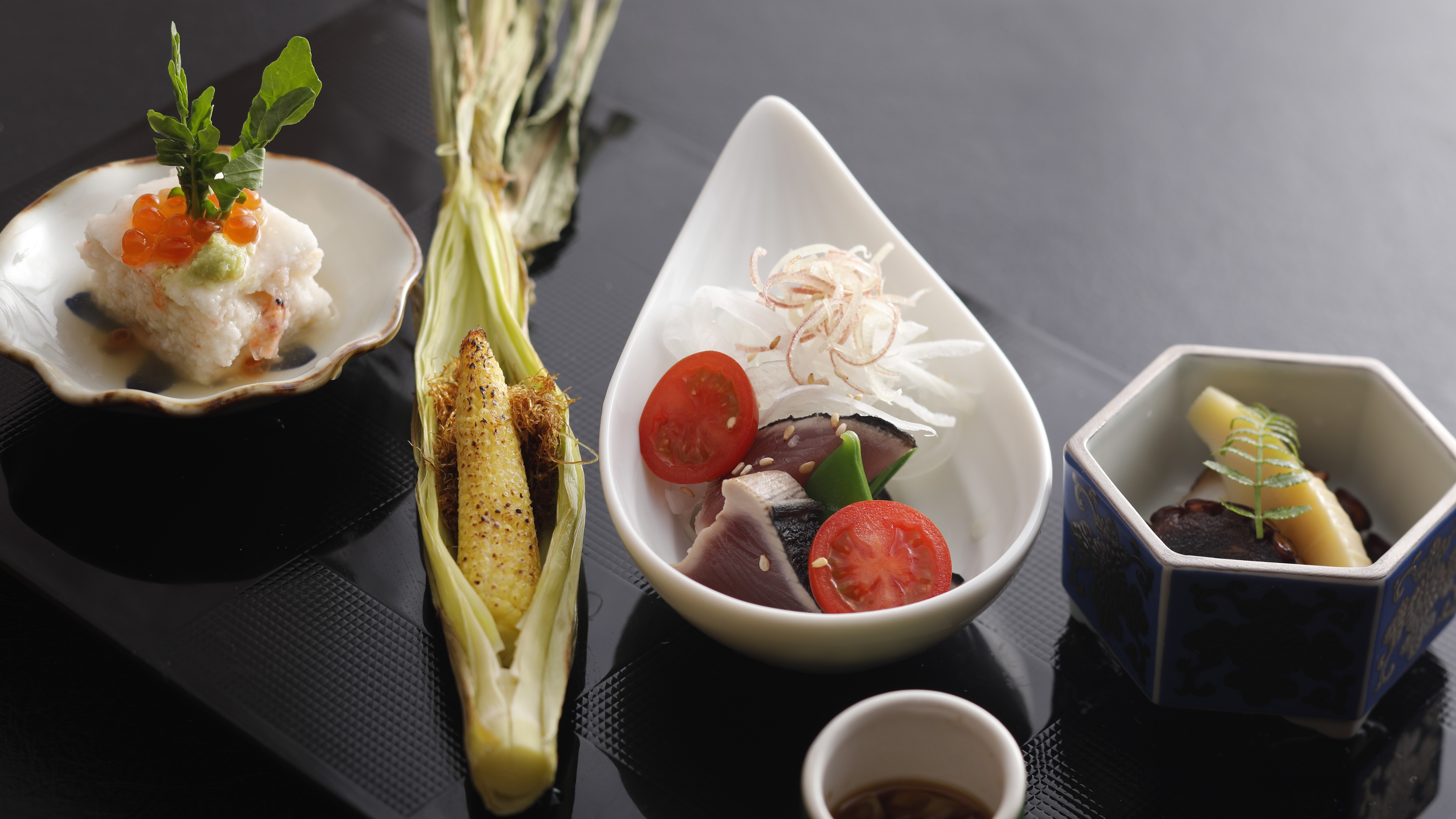 【春】出会い皿（お食事一例）季節ならではの味わいを引き立てます。