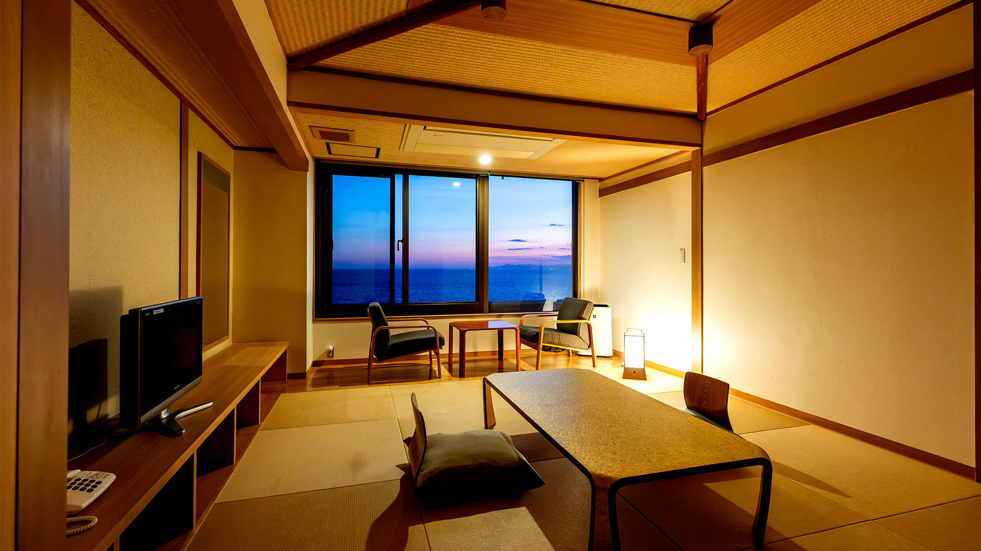 【5階絶景◆藍の詩スタンダードフロア】オーシャンフロント和室