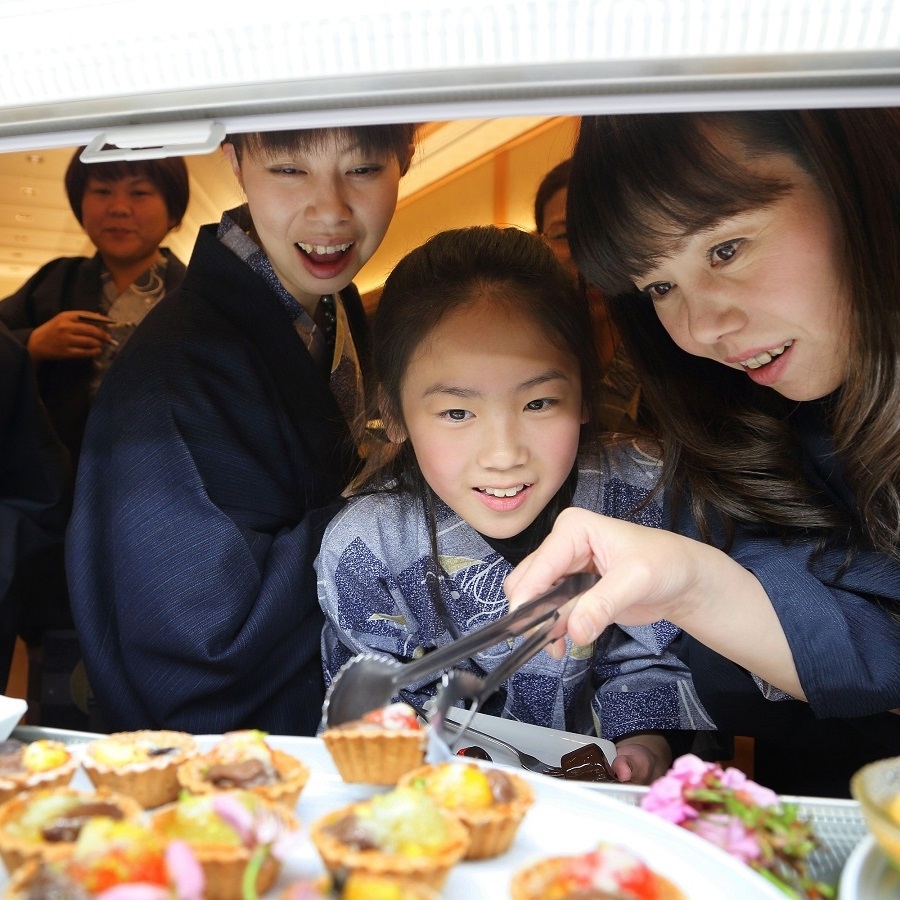 【新春SALE】きっときとの鮮魚がお出迎え♪ 北陸の幸満載の和洋ビュッフェプラン(2食付)