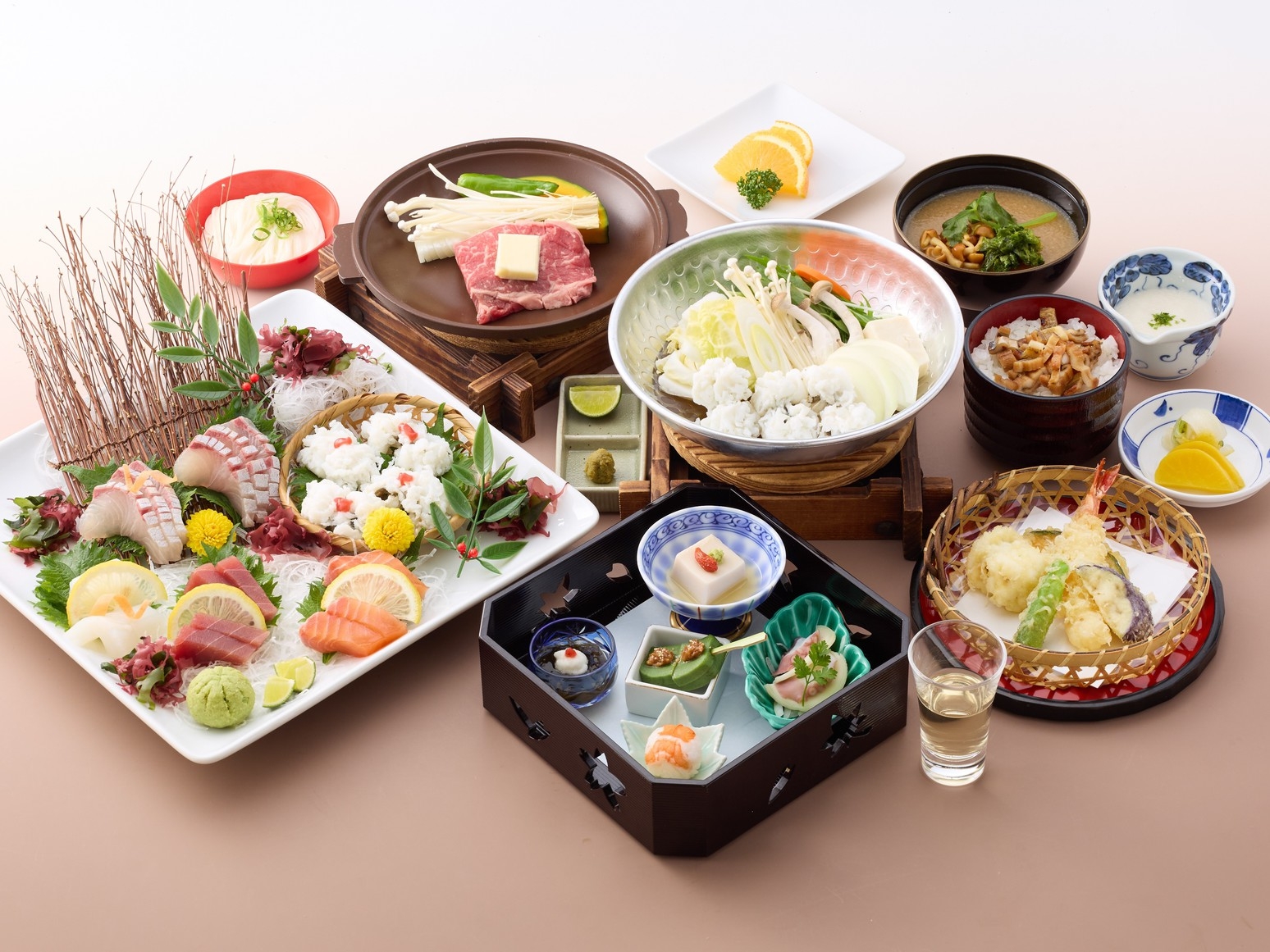 【お盆】【夕食スタート１９時指定】鱧・蛸・穴子の会席プラン（ダブルお部屋は狭い）チェックイン１８時迄