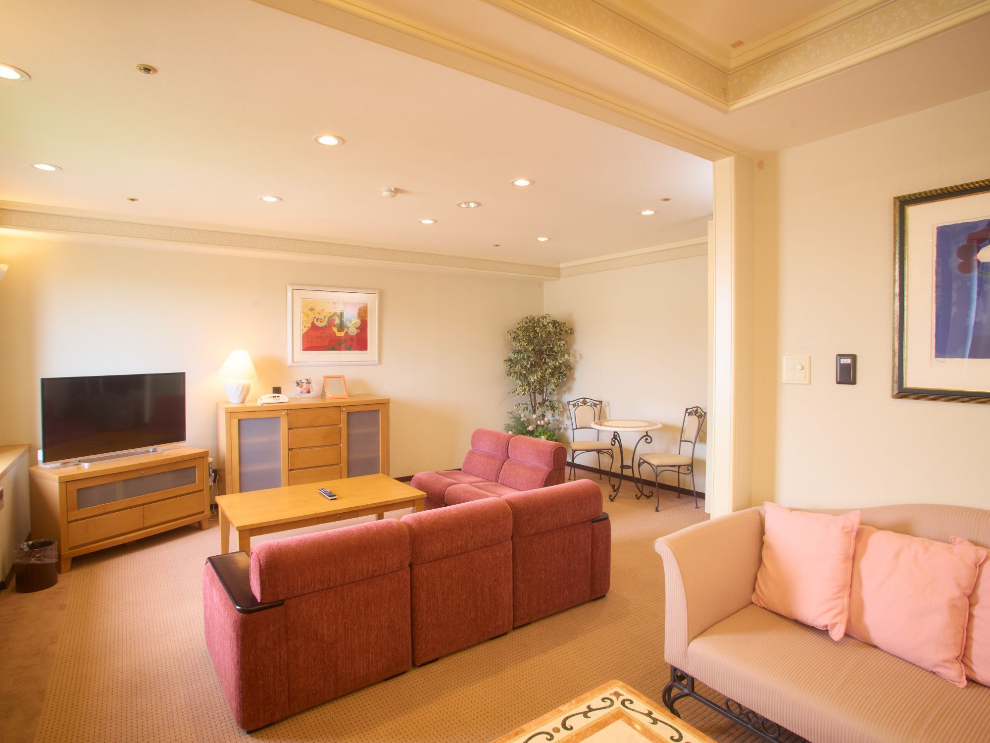 スイート禁煙室