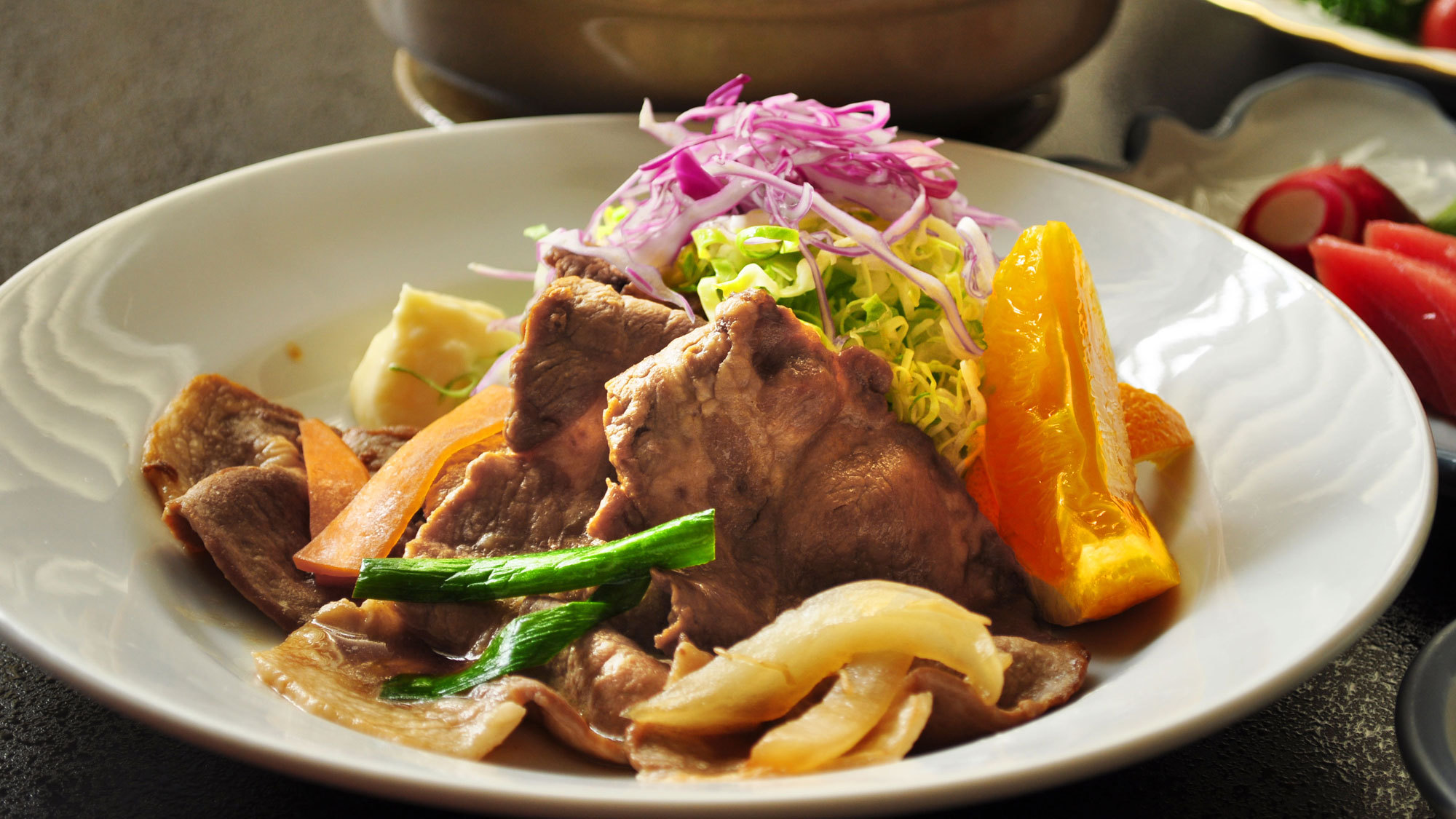 【ビジネスご夕食】明日のスタミナ源。豚肉の生姜焼き。（一例）