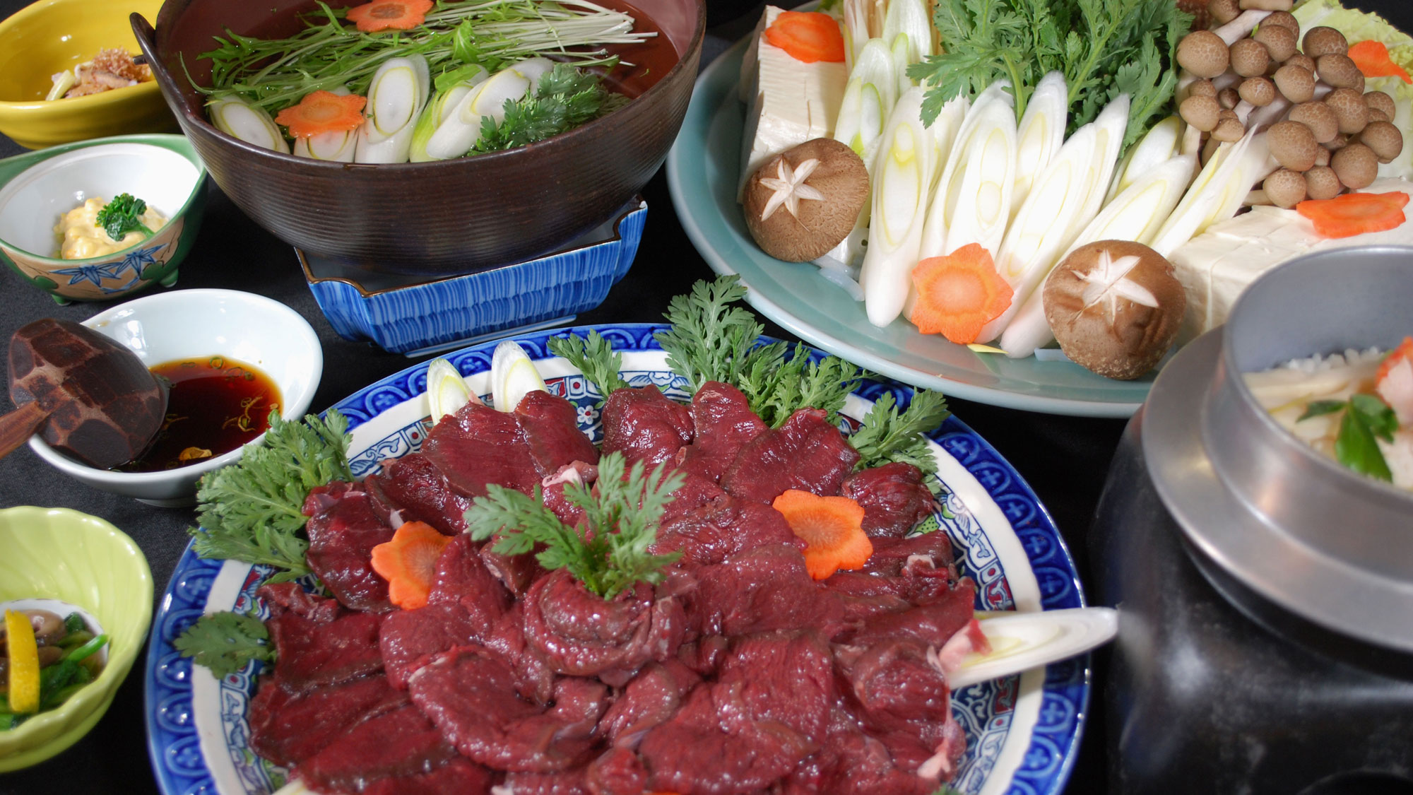 【岩泉のジビエ料理】鹿肉しゃぶしゃぶ（お料理一例）