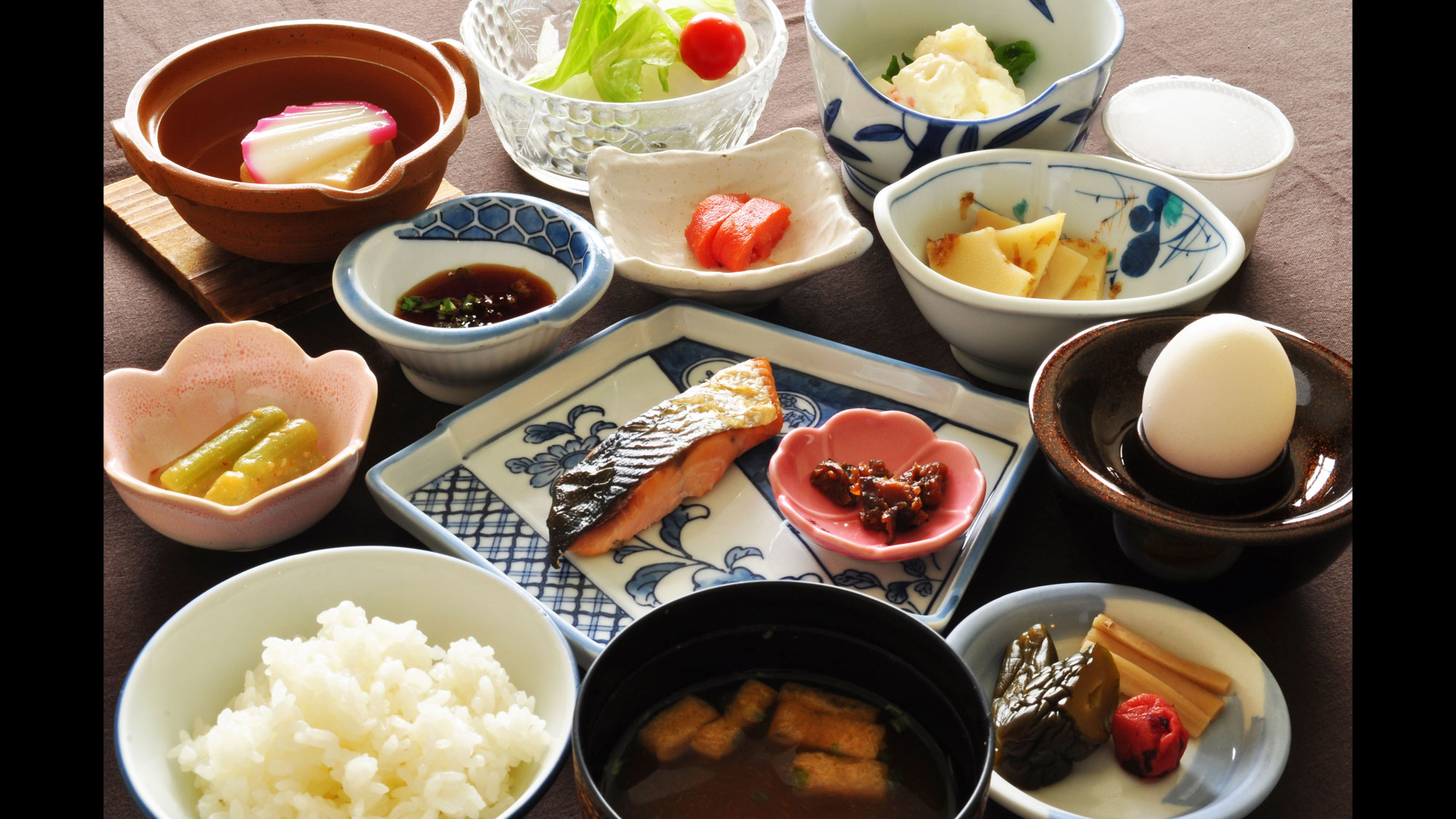 【朝食】その日の活力を作る身体にやさしい和定食