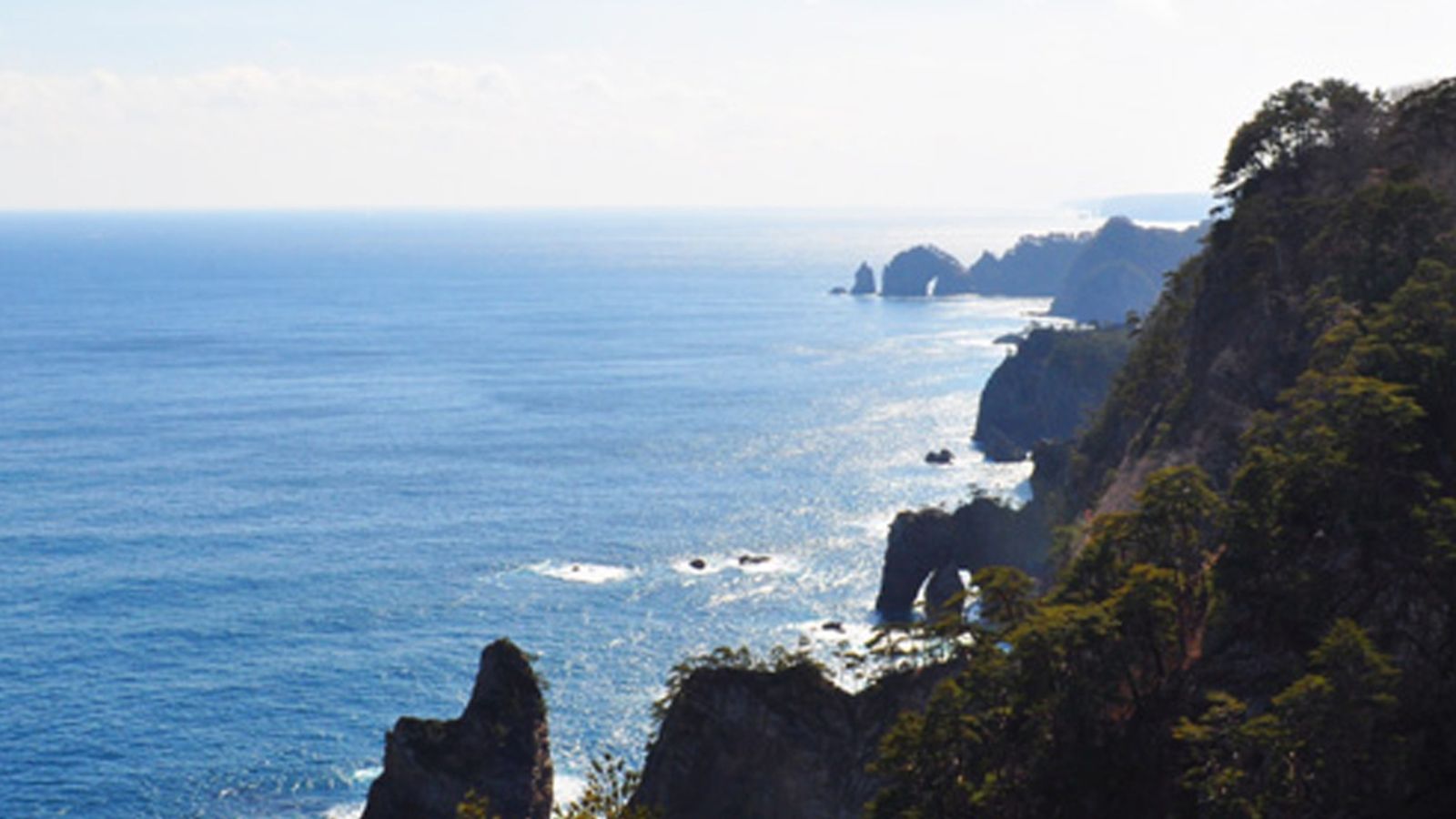 【北山崎】三陸海岸の名勝、当ホテルからは1時間弱です