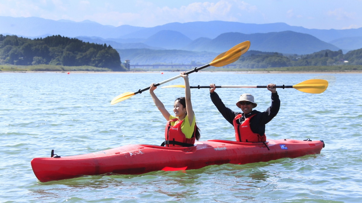 【周辺観光】御所湖でカヌー体験♪指導員が基本を教えてくれるので初心者でも安心です。