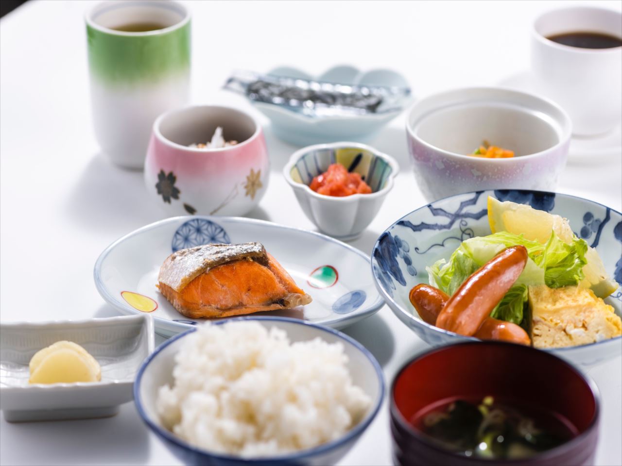 【大浴場サウナ付】【お母さん手作りバランスのとれた朝食付】ラジウム鉱石人工温泉で疲労回復！jr