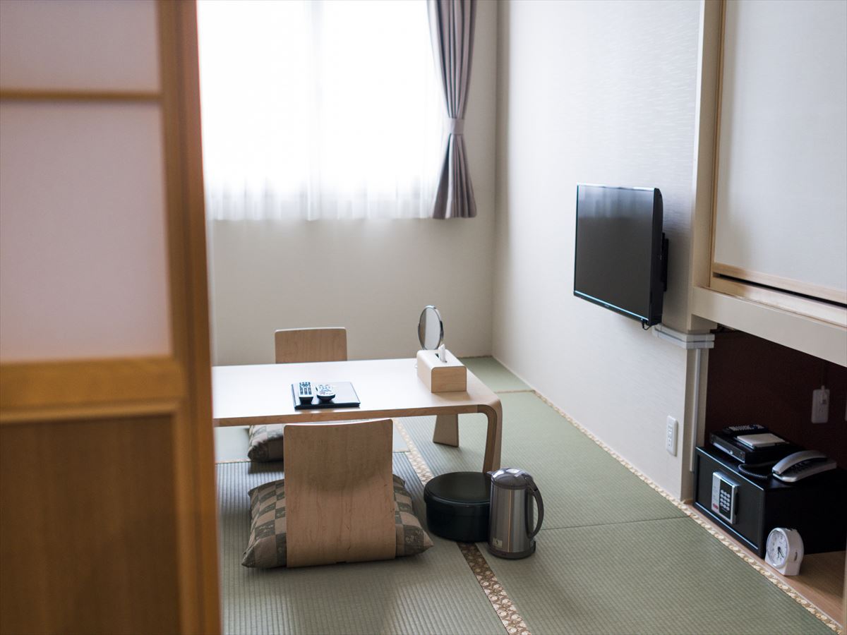 和室ふすまより