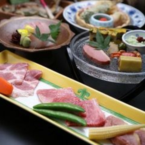 岐阜県産の３種のお肉の陶板焼付き会席（一例）