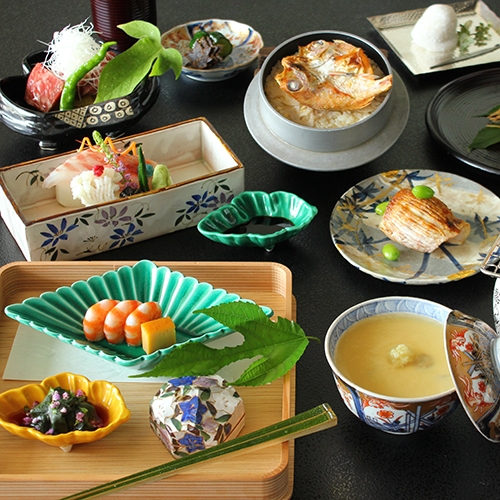 【日本料理×基本会席】季節の旬食材や魚介を嗜む、石川いいとこ取り会席（1泊2食）