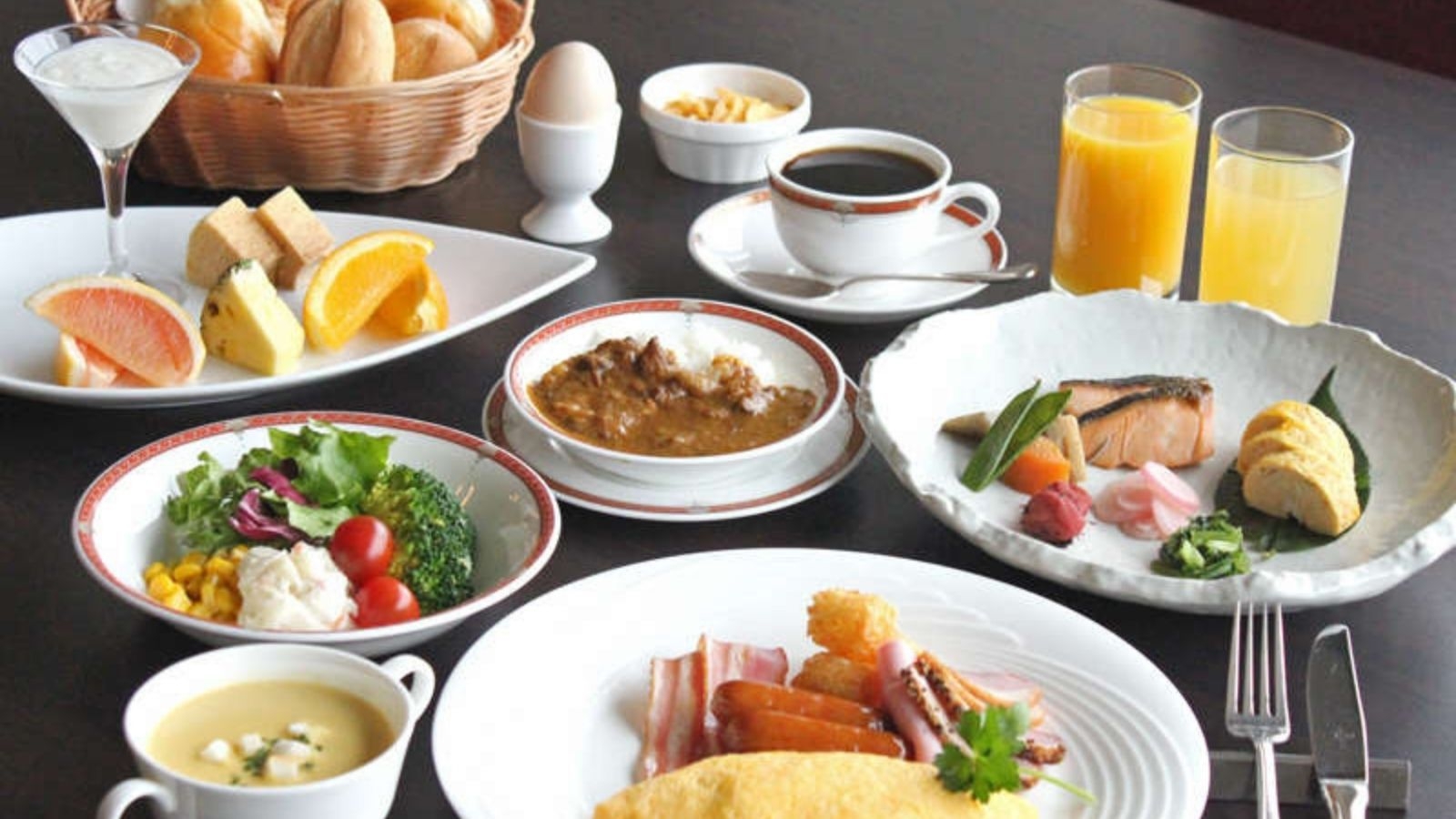 【ビジネス応援プラン】室数限定！30平米以上確約＆和洋バイキング半額◆活力みなぎる一人旅（1泊朝食）