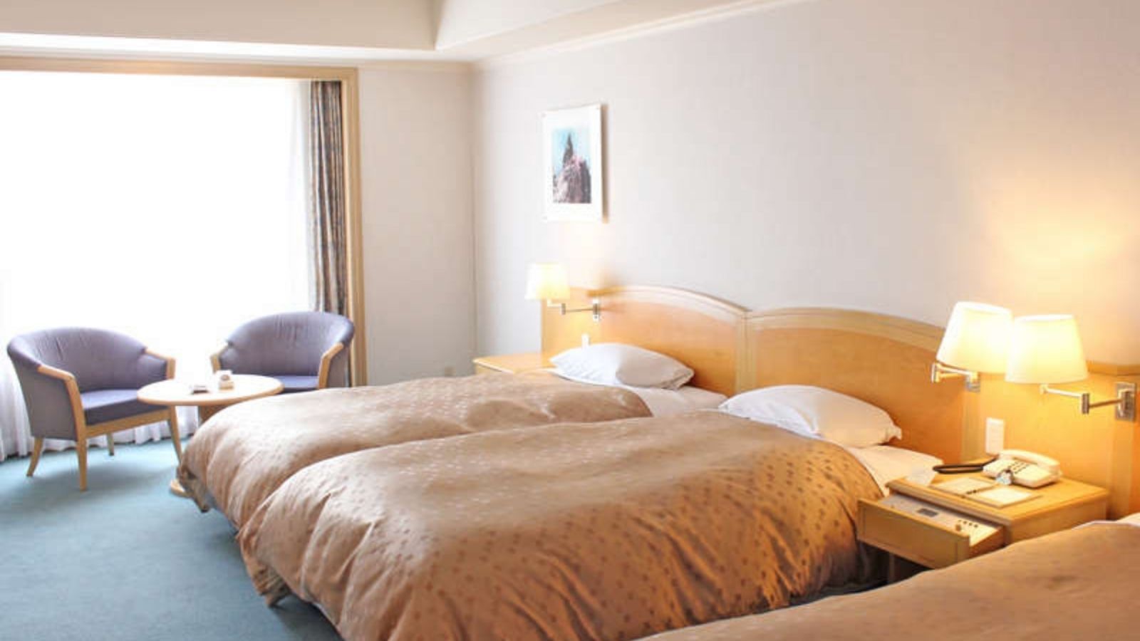 【40平米／湖側】トリプルルーム