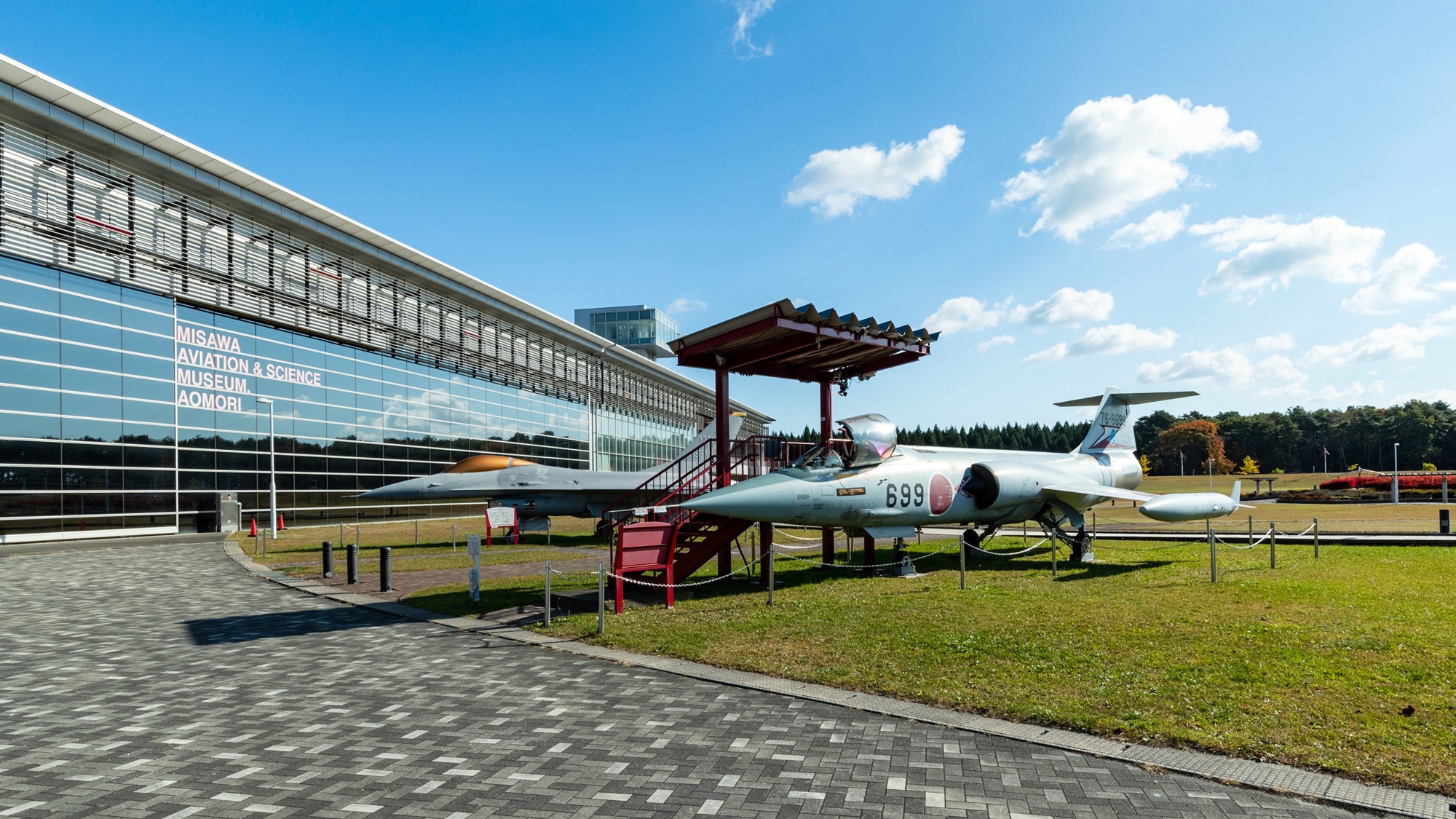 【近隣観光地】青森県立三沢航空科学館