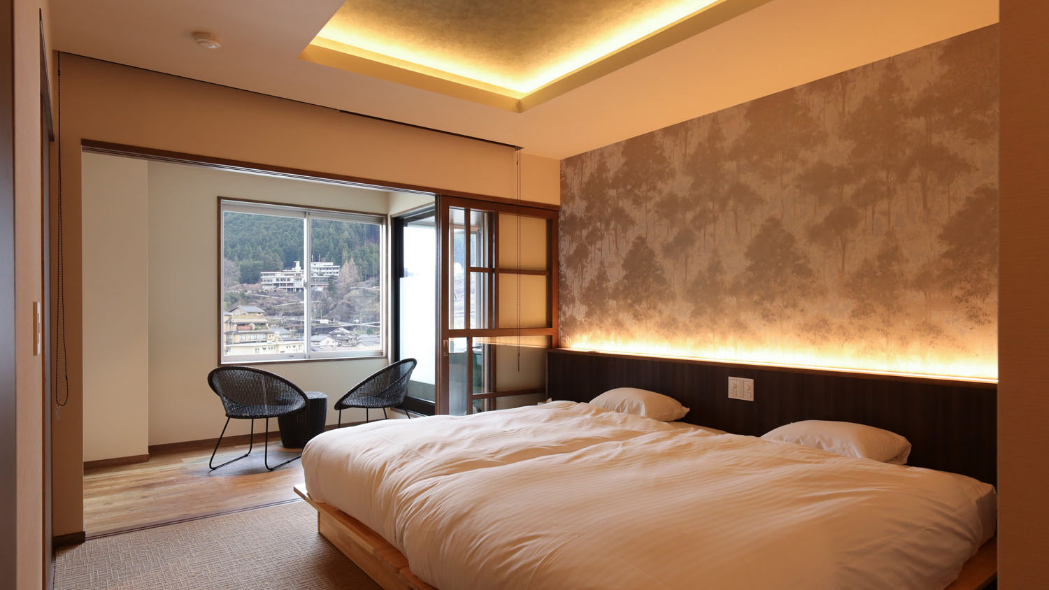 百瀬ベッドルーム