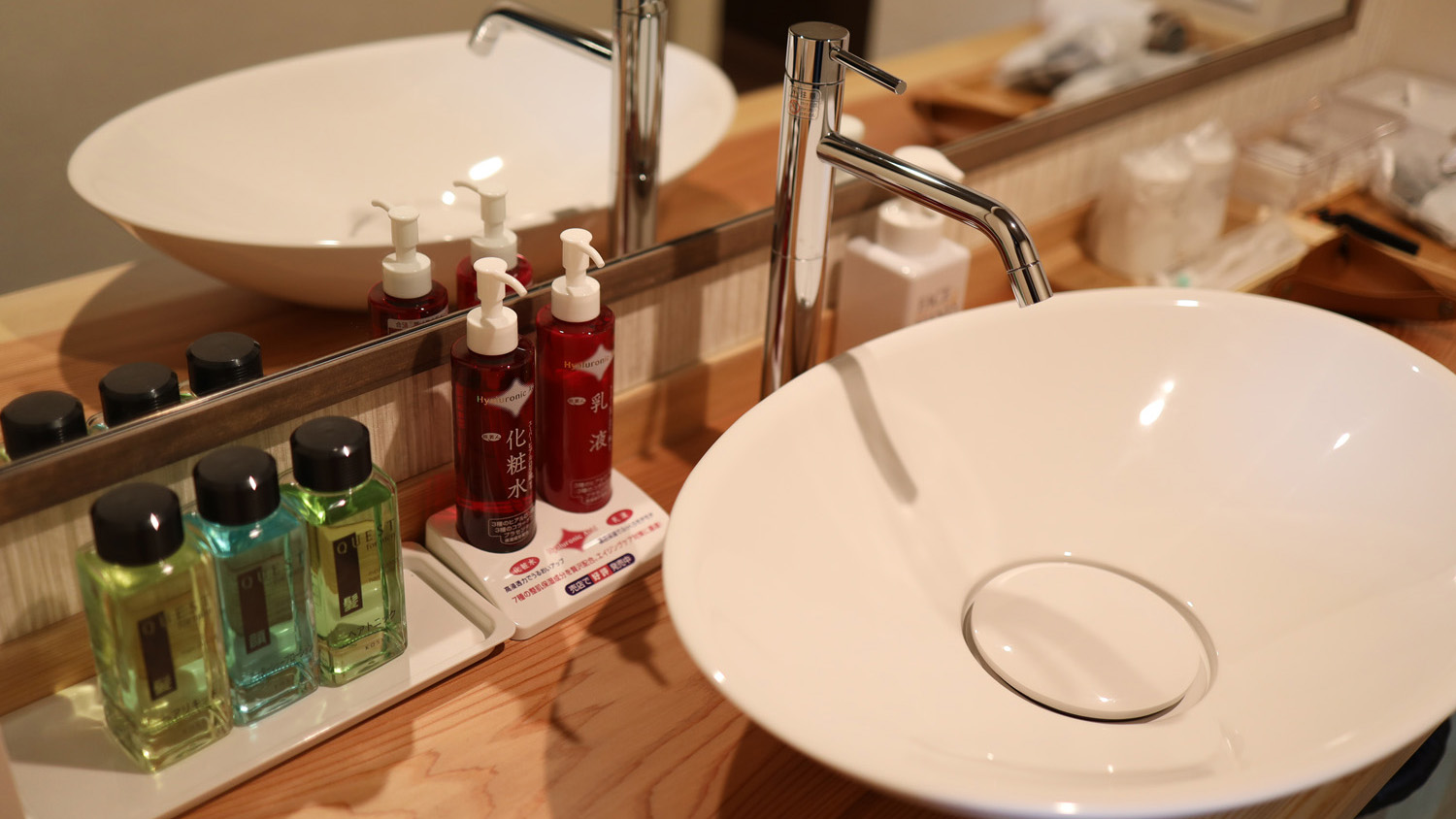 百瀬・千箱　洗面