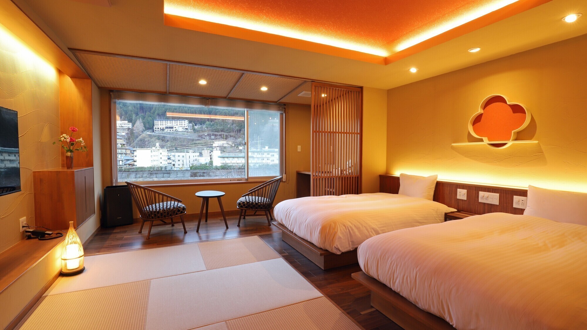 呂尚館【禁煙】シャワーブース付き和洋室R