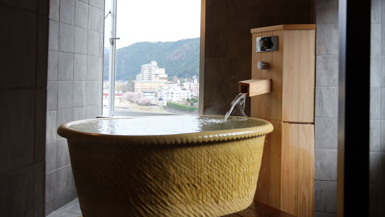 有明　天然温泉展望風呂