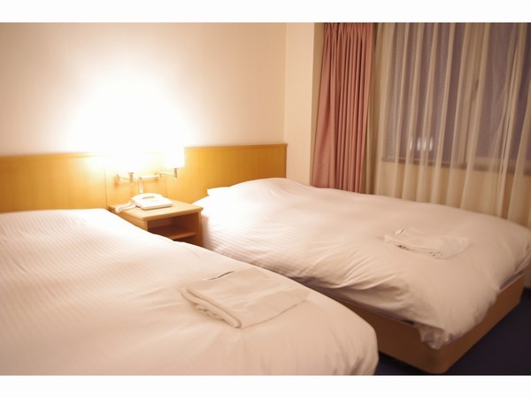 ■ ห้องพัก: ทุกห้องใช้เตียง "ซิมมอนส์"! สัญญาว่านอนหลับอย่างปลอดภัย!