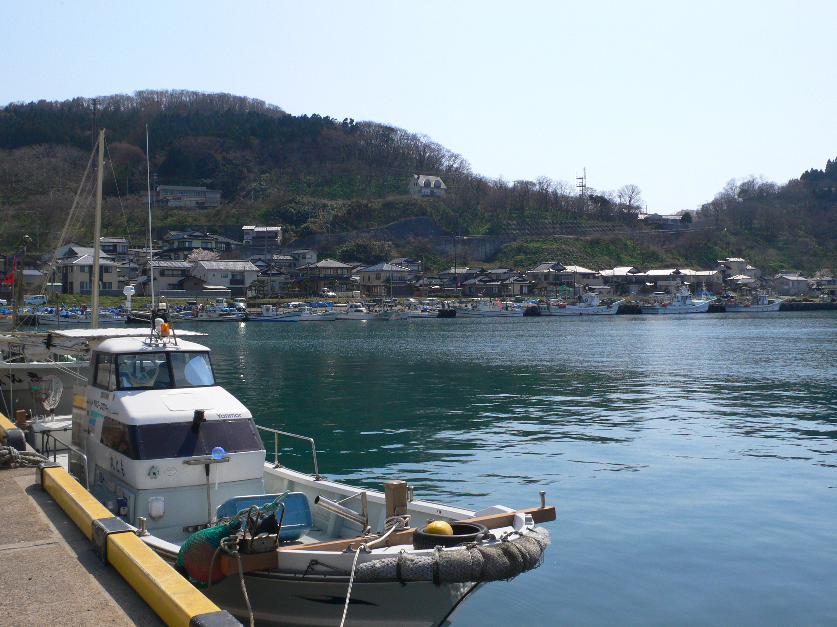 由良漁港と漁船