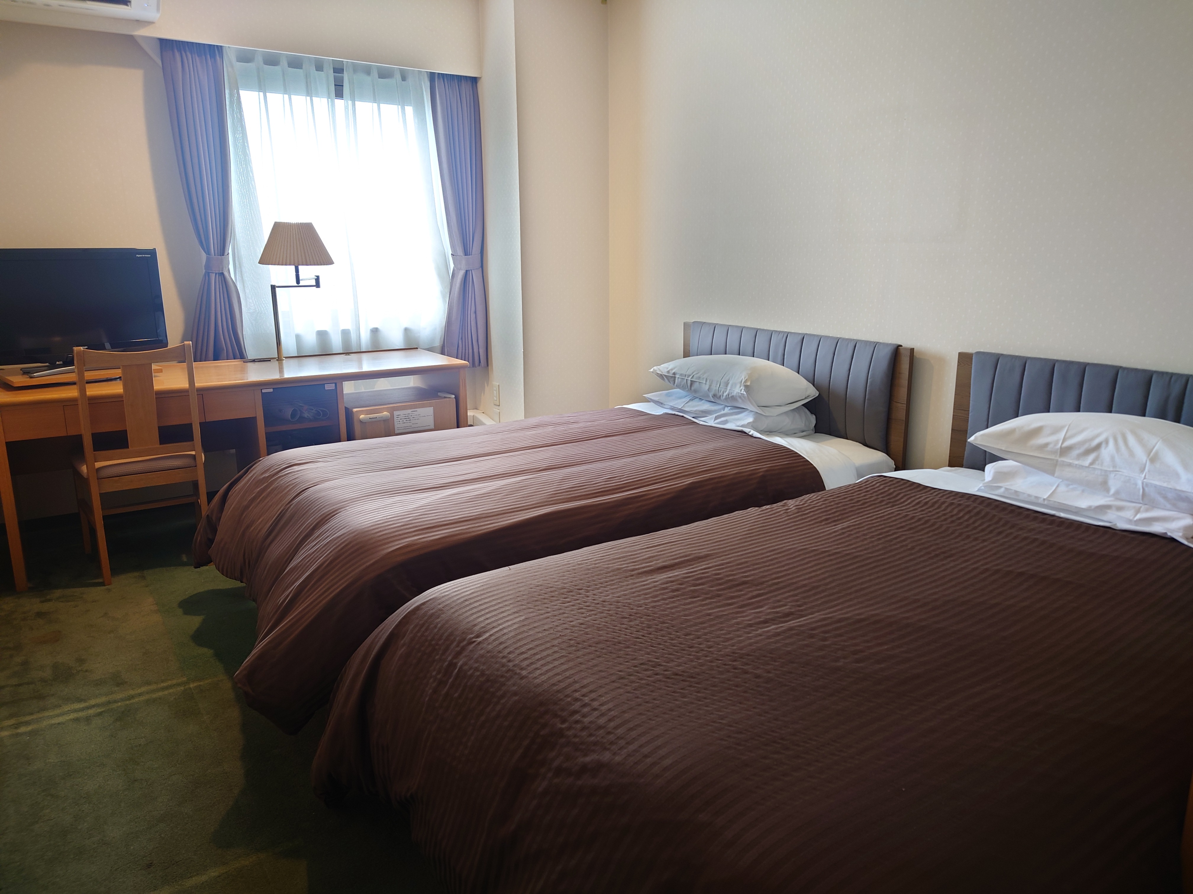 コンパクトツイン