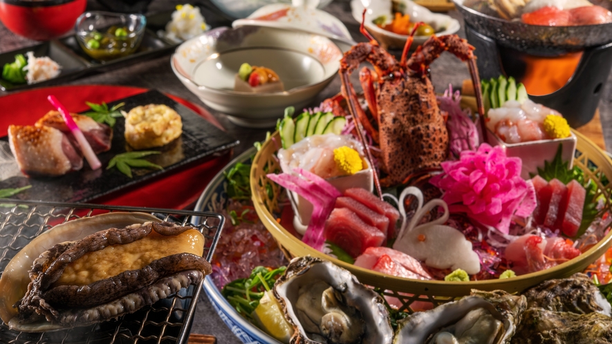 ●お部屋食（伊勢海老・鮑・鮟肝）