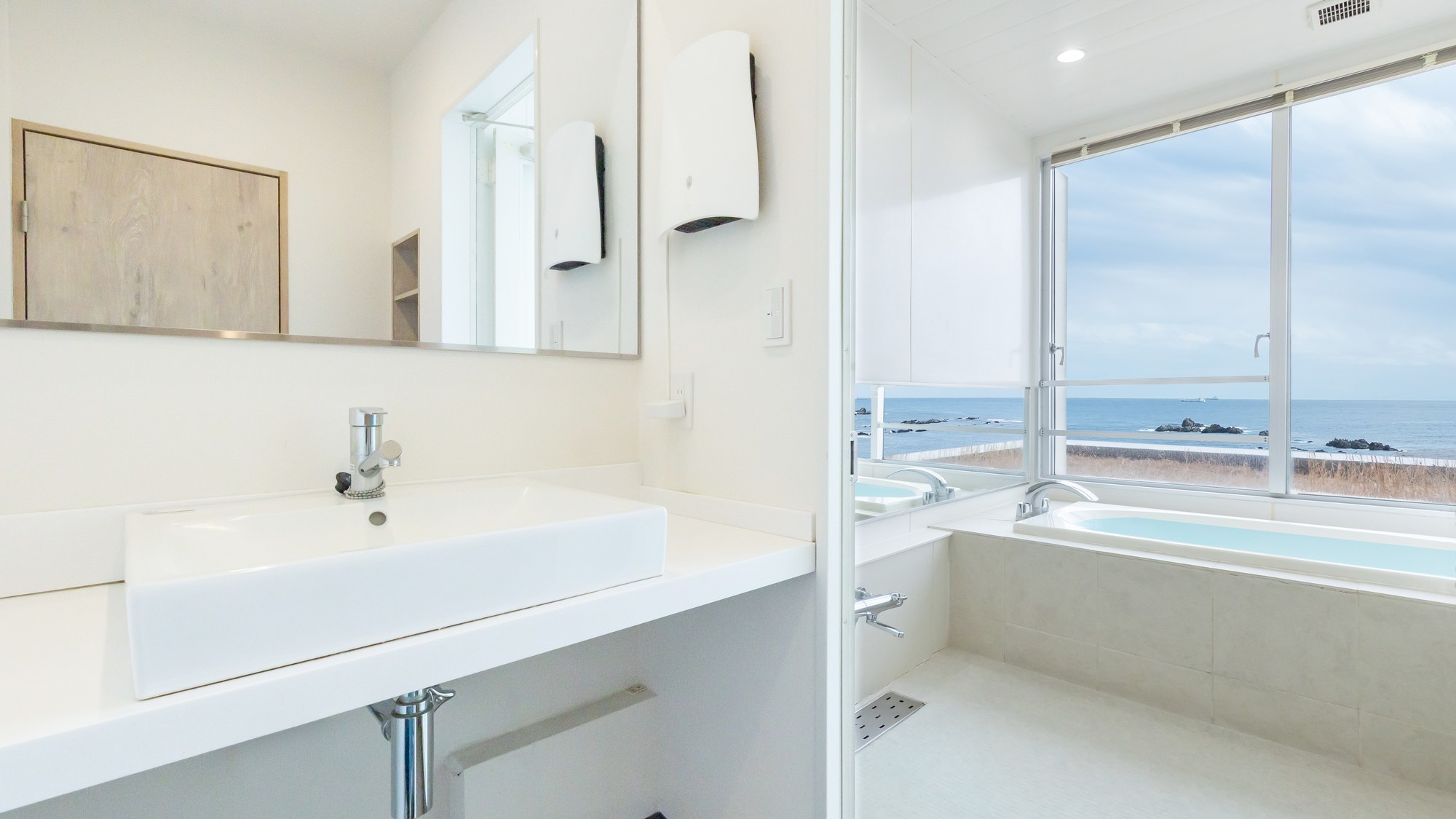 【禁煙】デラックストリプル 展望風呂付き