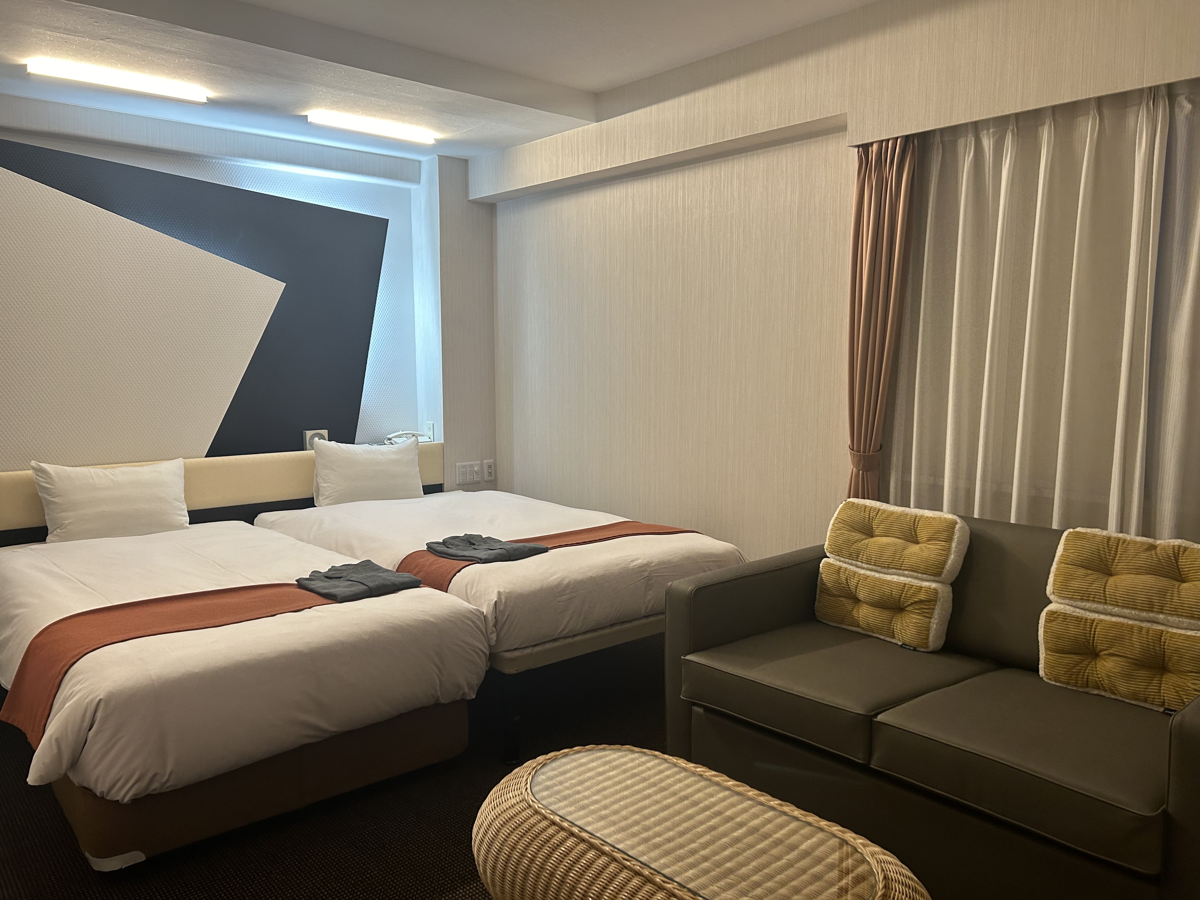 スタイリッシュツイン