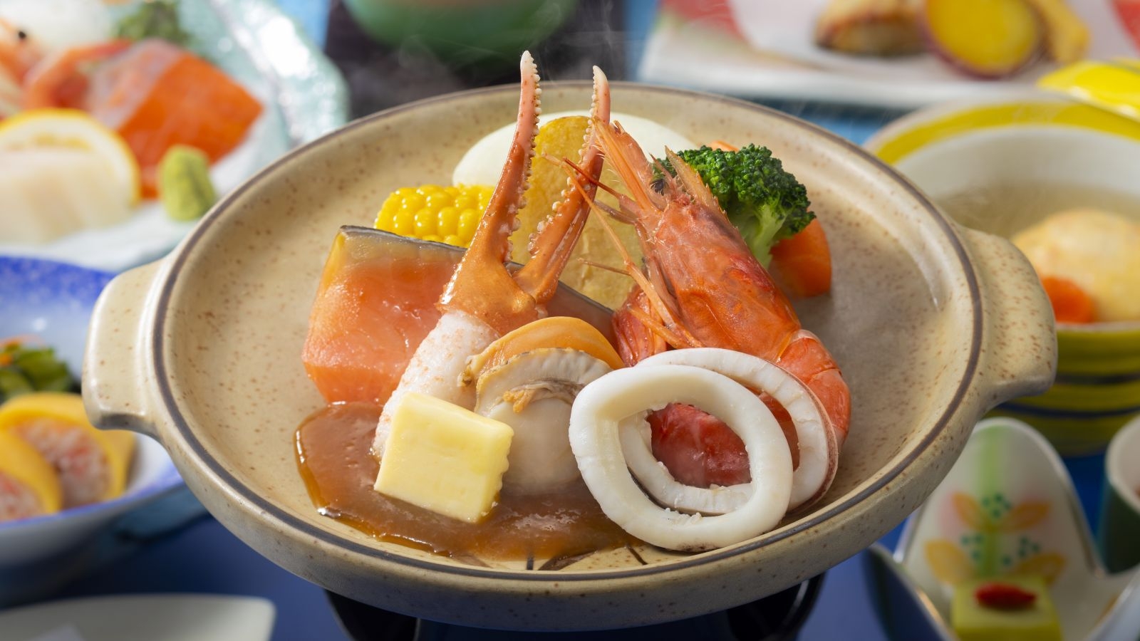 【夏休み応援プラン】■笑福御膳/海鮮メイン■館内利用券3，000円分付＜1泊2食付＞