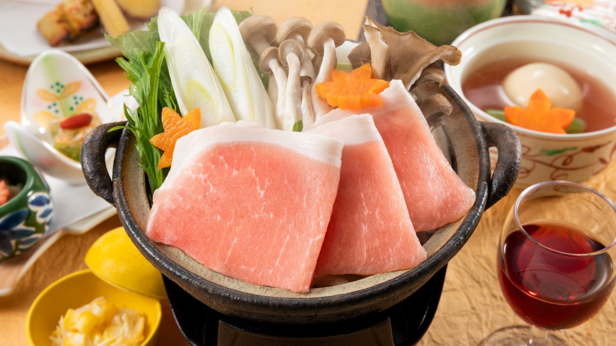 【さき楽60】60日前迄のご予約でお得●夕食はレストランで　ゆもと膳/のぼりべつ豚メイン●1泊2食
